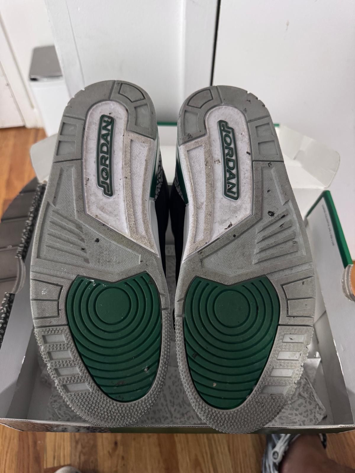 Jordan Brand Jordan 3 “Pine Green” Size US 10.5 / EU 43-44 - 5 Thumbnail