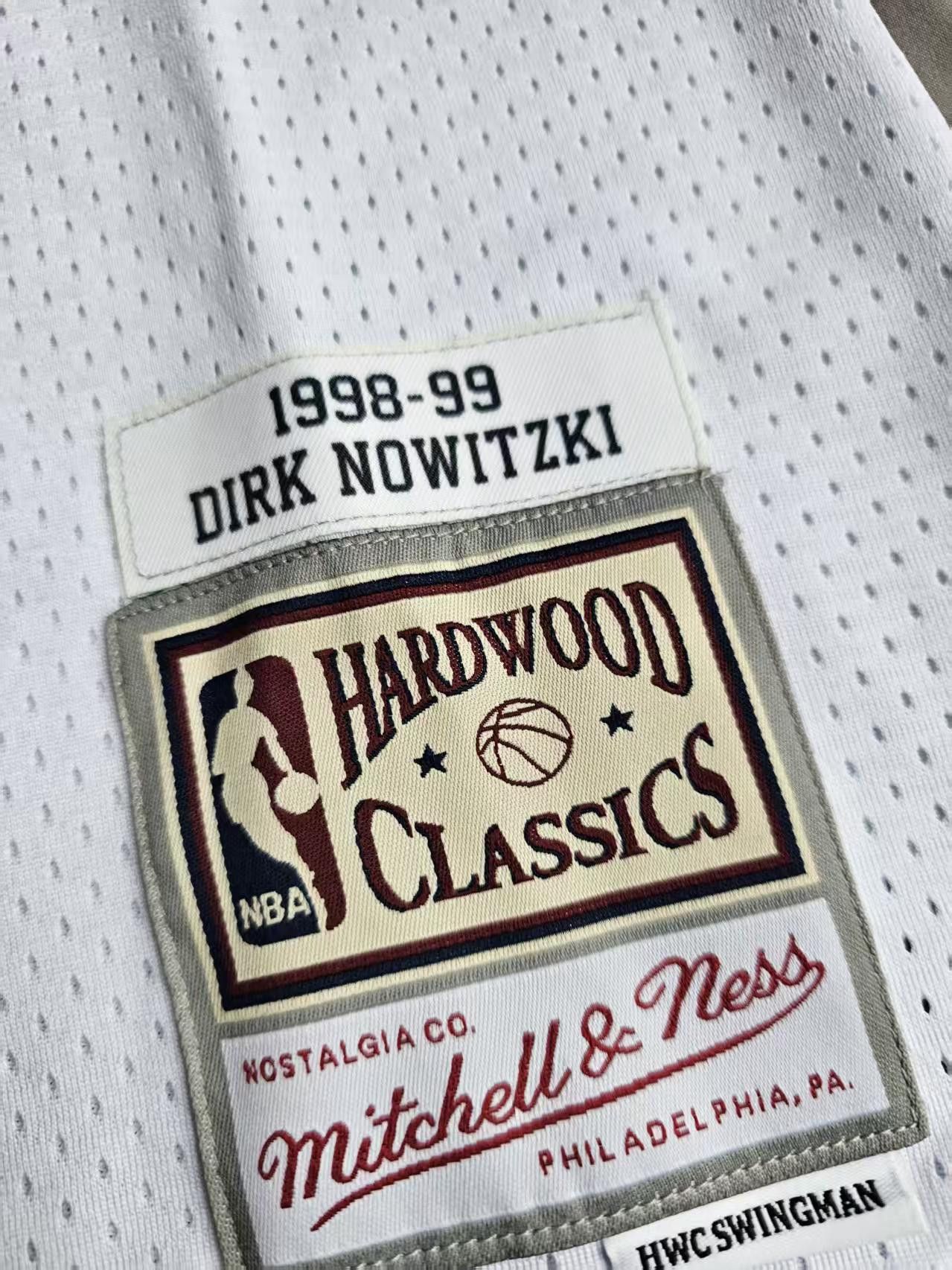 NBA #41 Dirk Nowitzki Jersey Dallas Mavericks 1998 1999 White Size US L / EU 52-54 / 3 - 5 Thumbnail