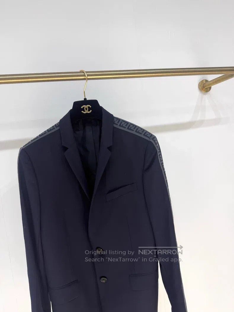 Fendi Fendi FF Wool Blazer Jacket with Side Stripe Size M / US 6-8 / IT 42-44 - 4 Thumbnail