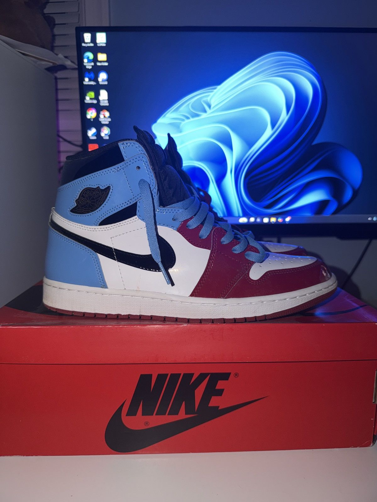 Jordan Brand Jordan 1 Size US 11 / EU 44 - 2 Thumbnail