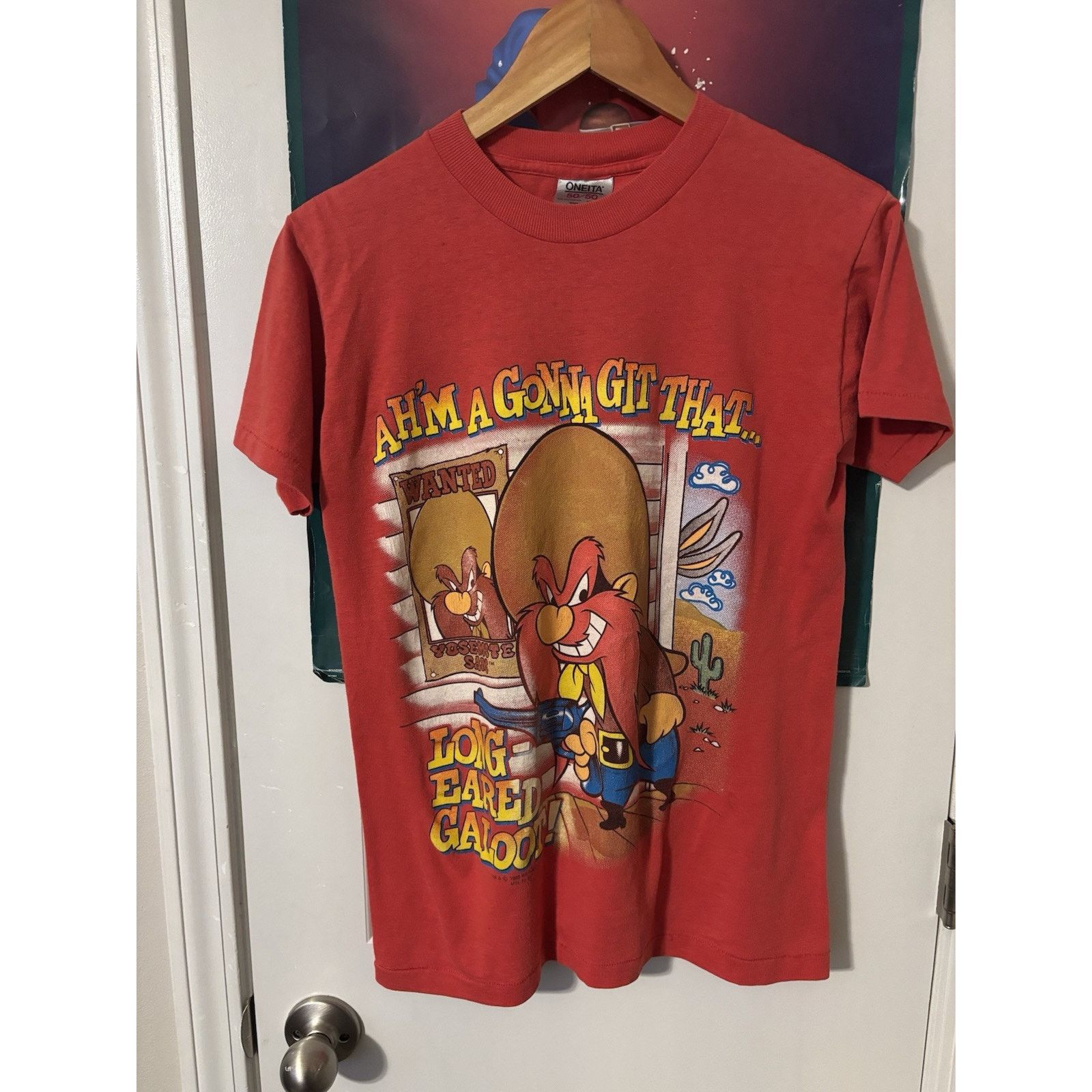 The Unbranded Brand 1989 Oneita t- featuring Yosemite Sam from Looney Tunes Size US M / EU 48-50 / 2 - 1 Thumbnail