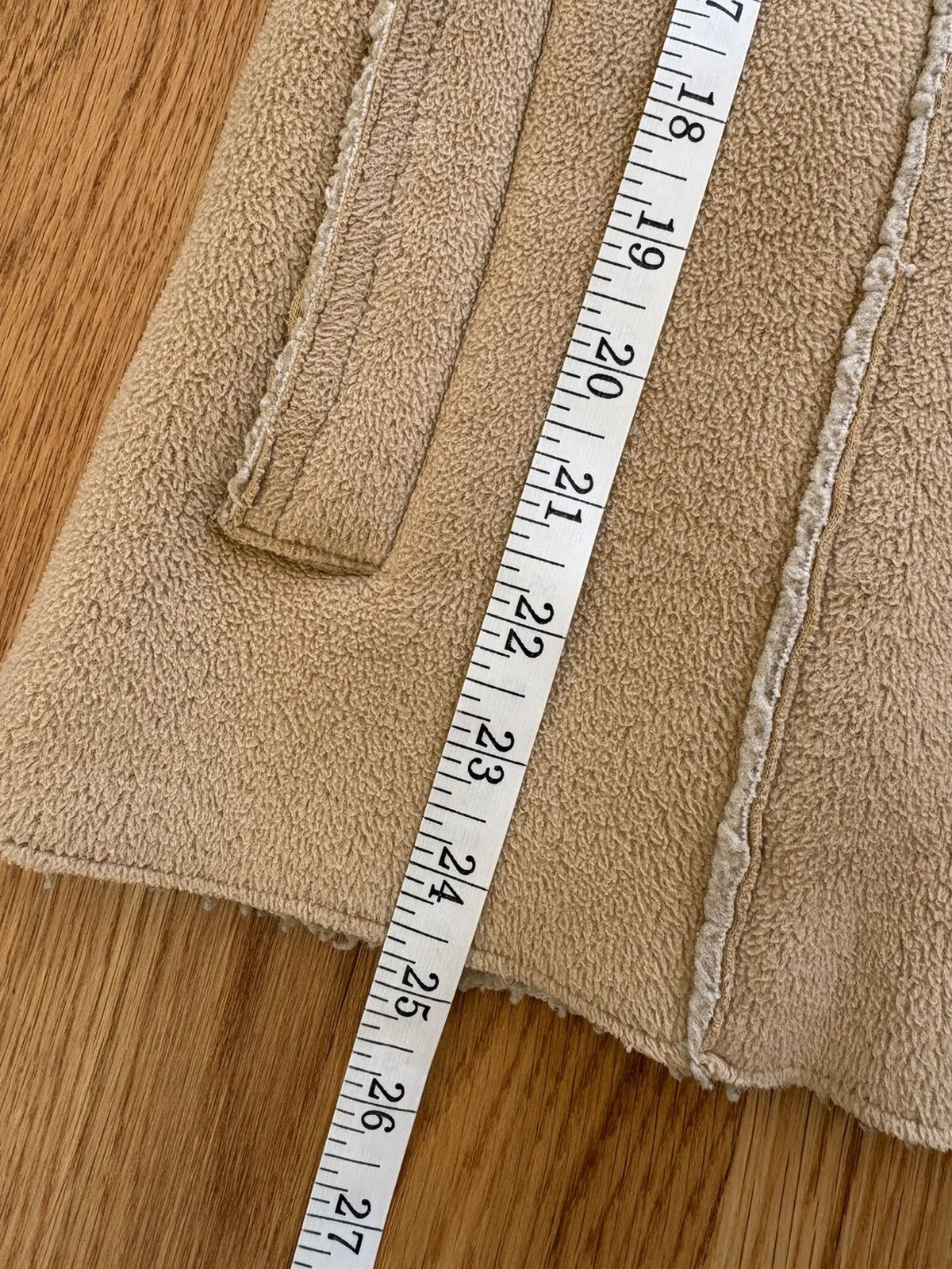 Old Navy Old Navy Vintage Y2K Faux Sherpa Tan Shearling Jacket M Size M / US 6-8 / IT 42-44 - 14 Thumbnail