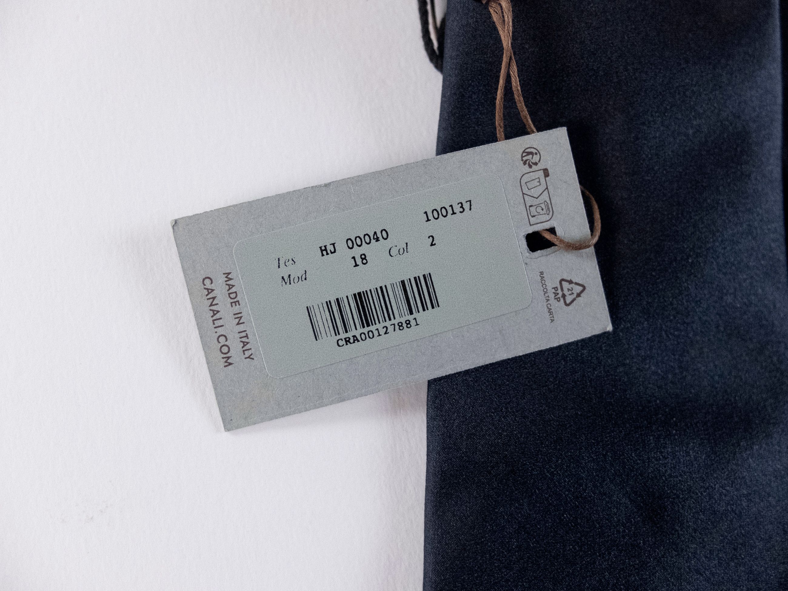 Canali CANALI solid navy blue woven silk tie authentic NWT Italy Size ONE SIZE - 2 Thumbnail