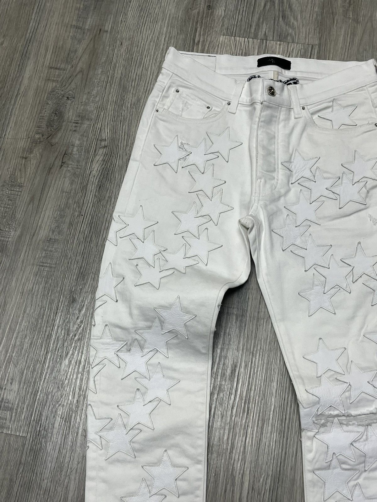 Amiri Amiri MX1 Chemist Jeans Triple White Stars White Denim Size US 32 / EU 48 - 2 Thumbnail