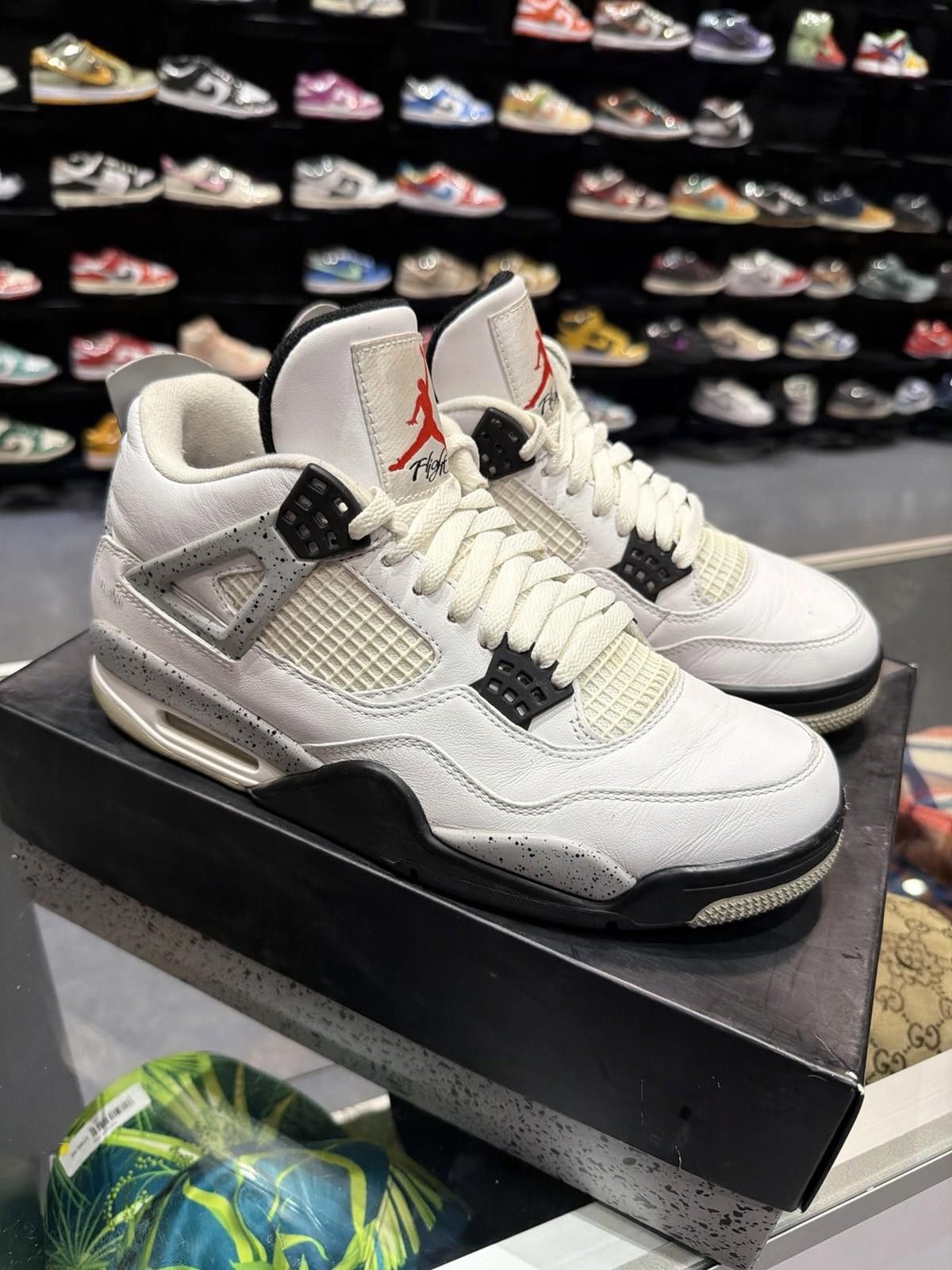 Jordan Brand Air Jordan Retro 4 White Cement 2016 Size 8.5 OG Authentic Size US 8.5 / EU 41-42 - 3 Thumbnail