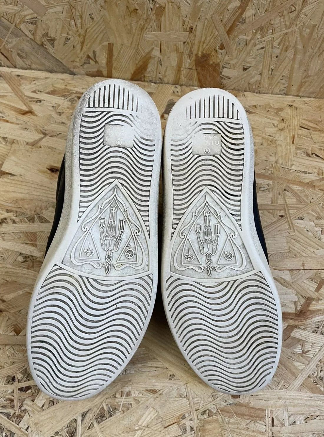 Gucci Gocci sneakers size 8,5 US Size US 8.5 / EU 41-42 - 4 Thumbnail
