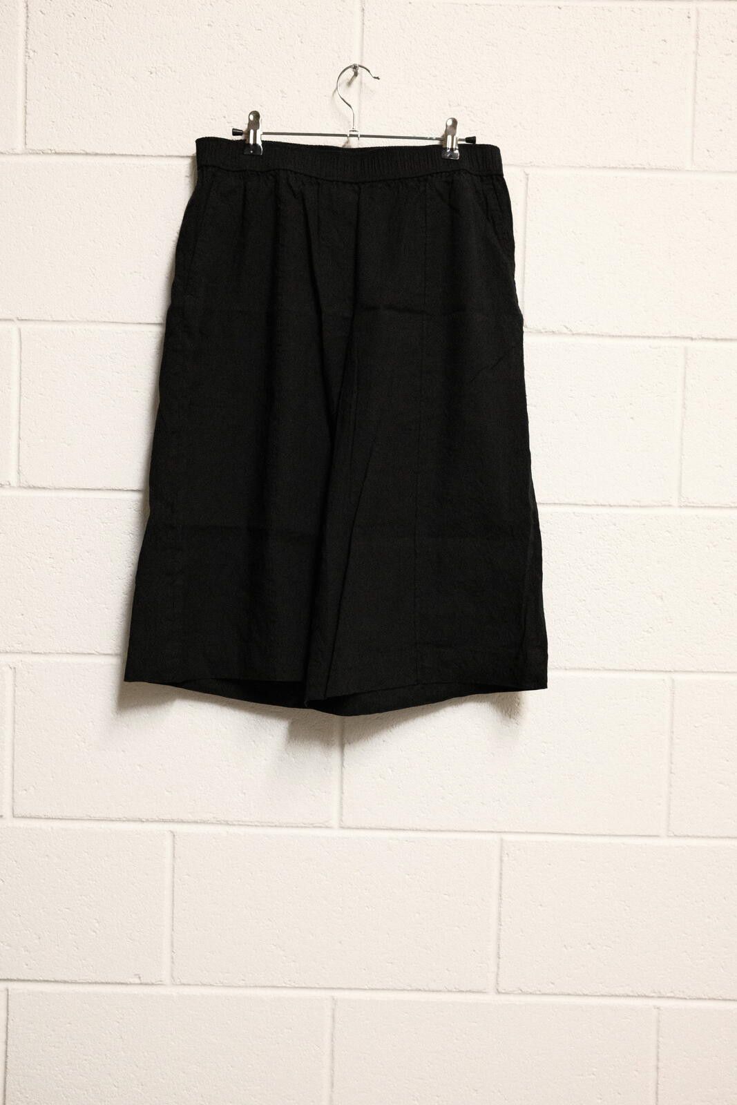 Aris Tatalovich Arket Black Wide-Leg Culotte Shorts Size US 32 / EU 48 - 1 Thumbnail