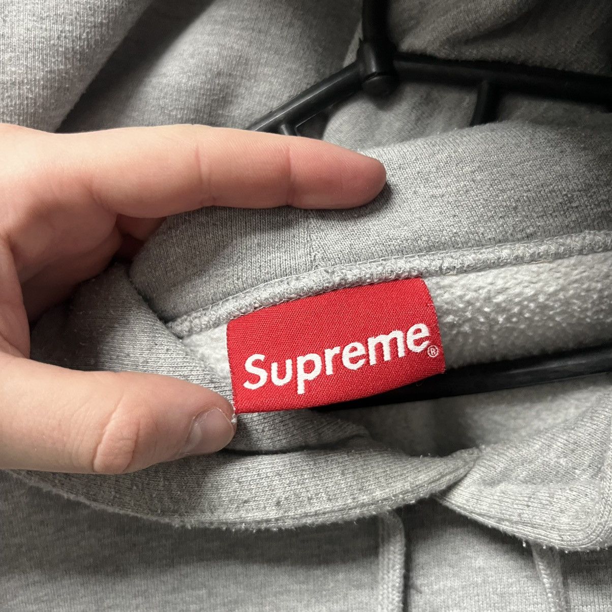 Supreme Supreme Hoodie Grey Size US XL / EU 56 / 4 - 10 Thumbnail