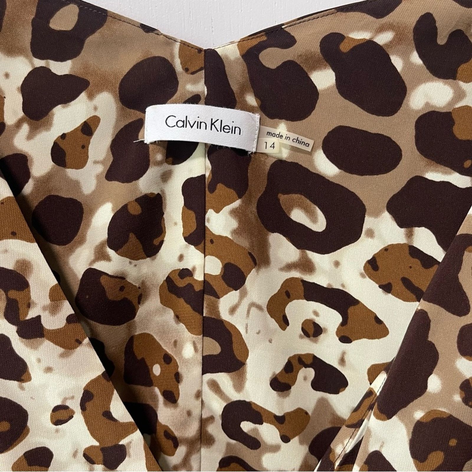 Calvin Klein Calvin Klein Leopard Print Split Sleeve Mini Brown Size 14 Size XL / US 12-14 / IT 48-50 - 4 Thumbnail