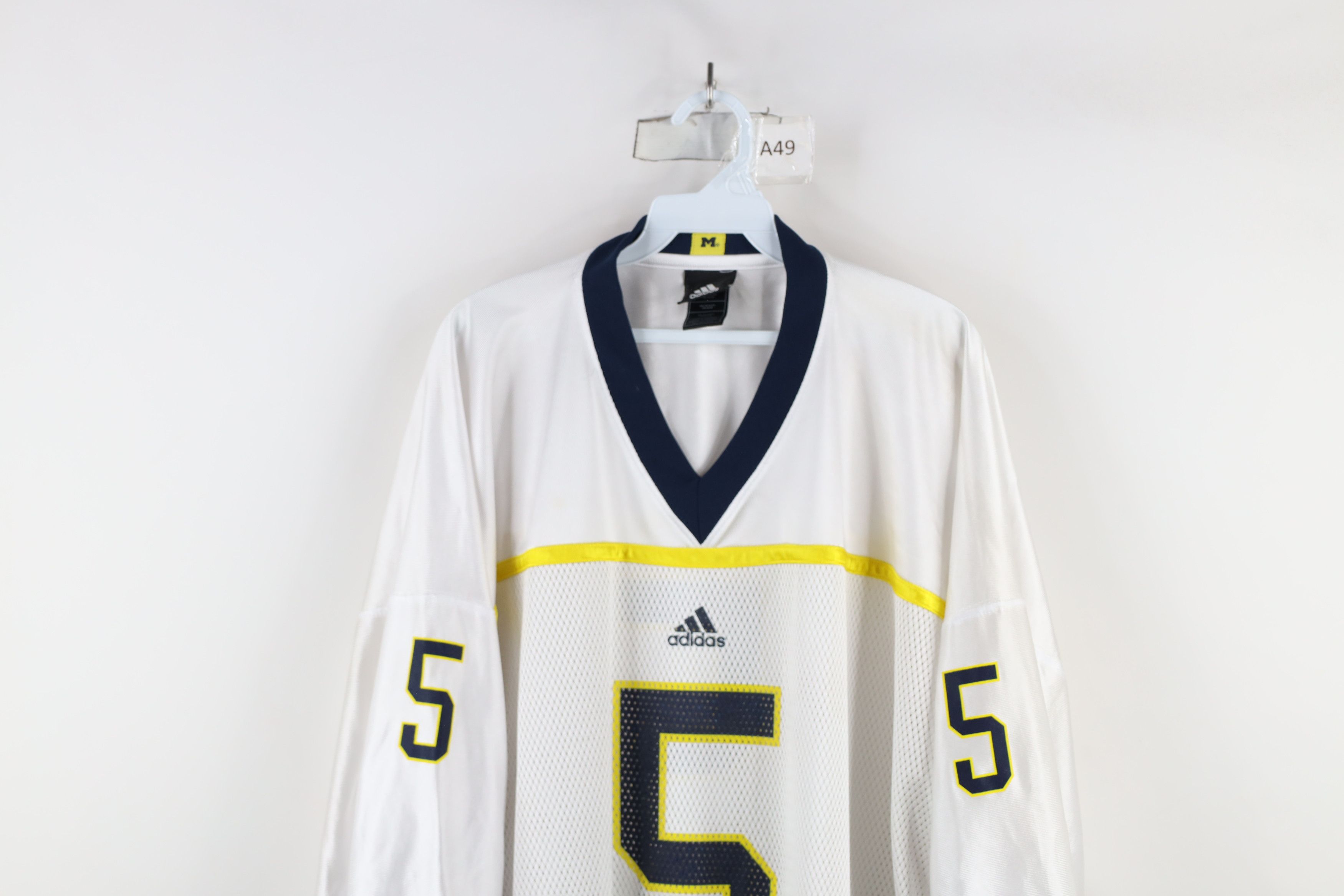 Adidas × Vintage Vintage Adidas University of Michigan Jersey White #5 Size US XXL / EU 58 / 5 - 2 Thumbnail