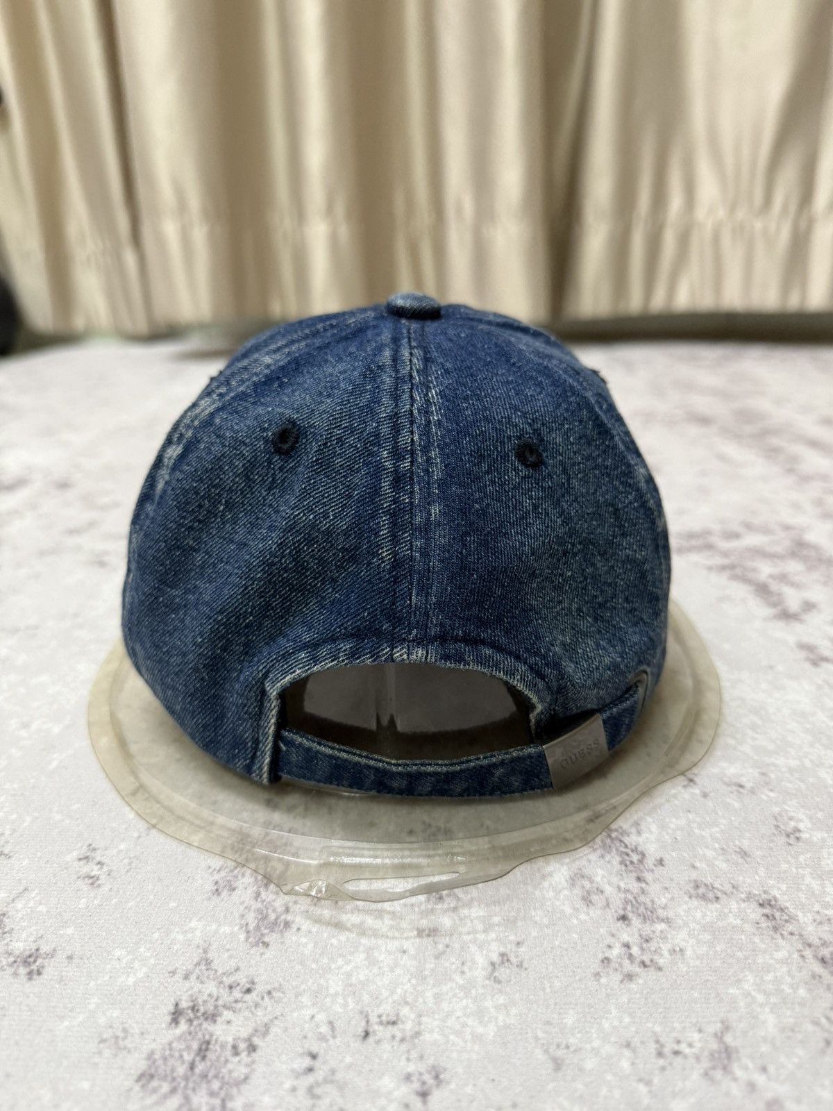 Guess Vintage Guess Denim Jeans Adjustable Buckleback Cap Size ONE SIZE - 4 Thumbnail