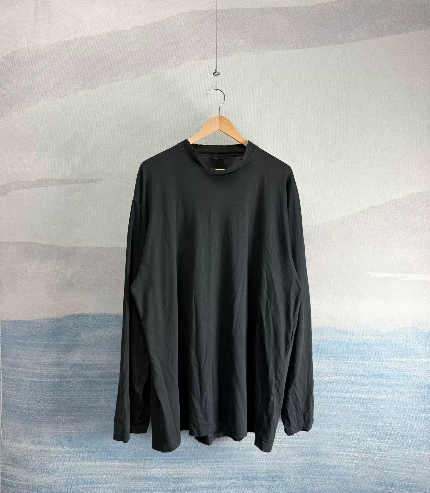 Balenciaga Balenciaga Black Long Sleeve Top with Logo Size US M / EU 48-50 / 2 - 1 Thumbnail