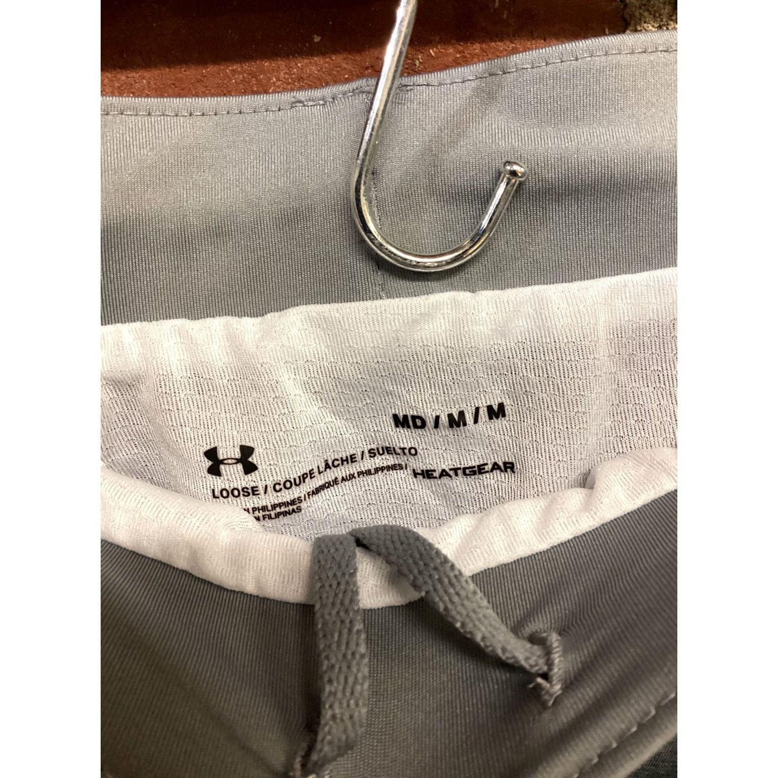 Under Armour Under Armour Shorts Women M Gray Loose Fit Training Drawstring Gym Size 32" / US 10 / IT 46 - 3 Thumbnail