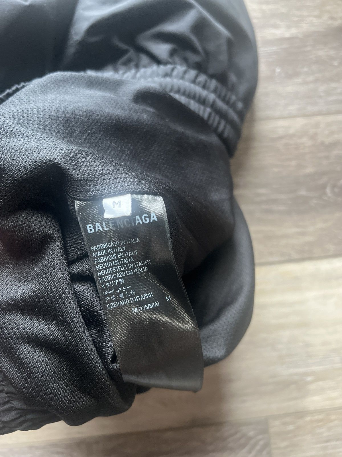 Balenciaga Balenciaga 3b Small fit track/sweatpants Size US 32 / EU 48 - 12 Thumbnail