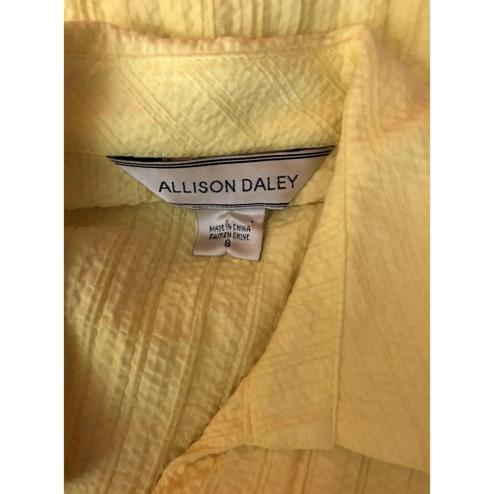 Vintage Allison Daley Gauzy Top Blouse 8 Yellow 3/4 Sleeve Button Up Collar Pocket Size M / US 6-8 / IT 42-44 - 4 Thumbnail