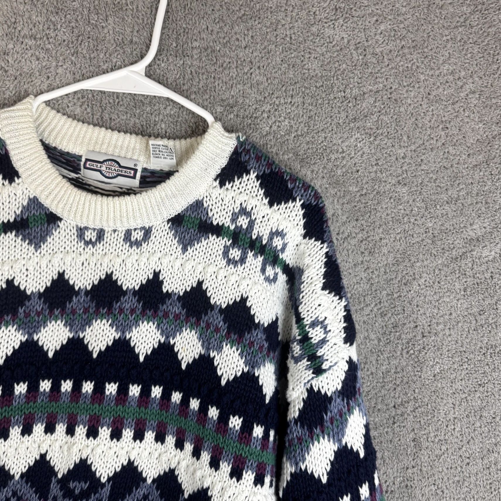 Vintage VINTAGE Gulf Traders Sweater Mens Large Navy Fair Isle Chunky Knit Hong Kong Size US L / EU 52-54 / 3 - 4 Thumbnail