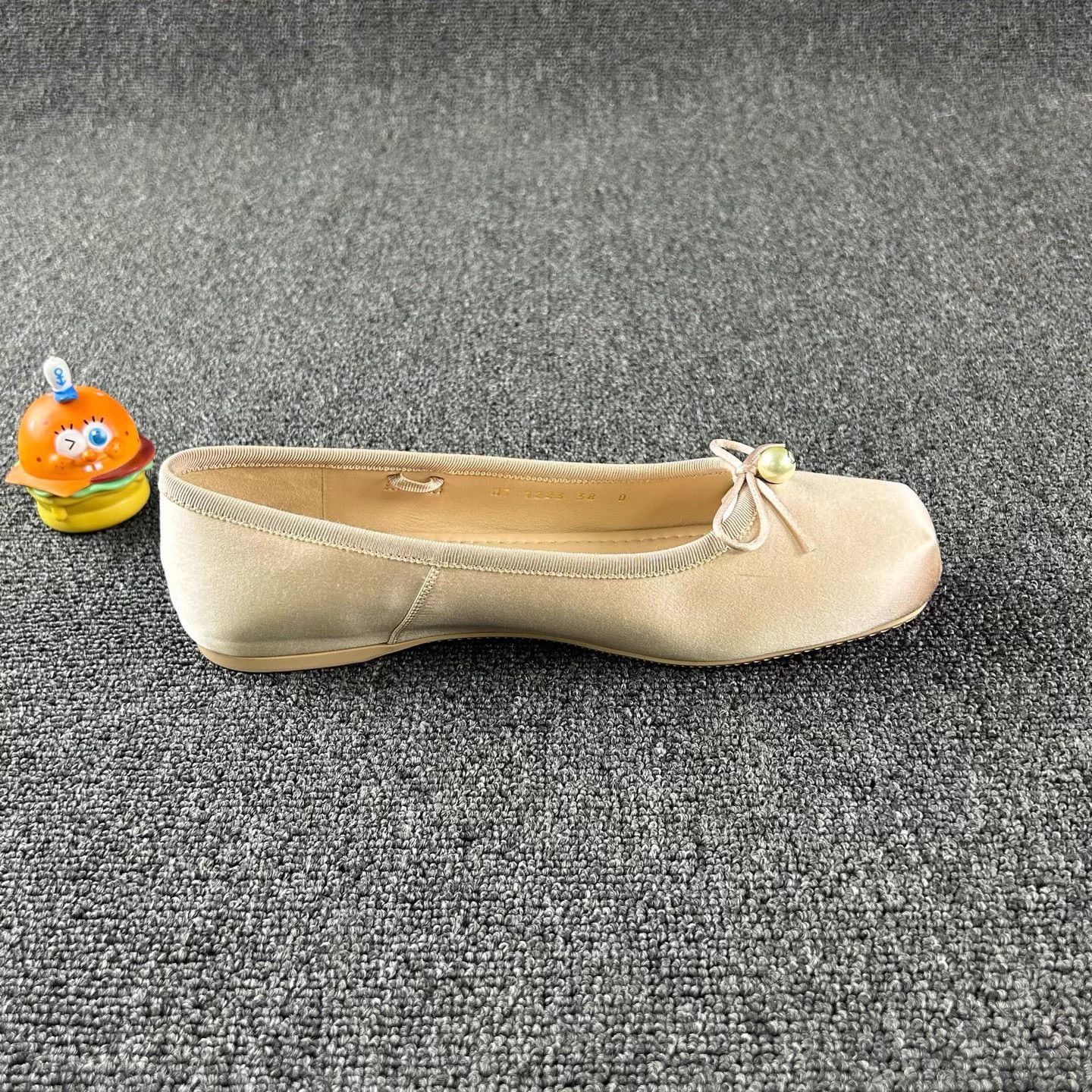 Dior Dior Strappy Pearl Bow Ballet Flats 38 Size US 7 / IT 37 - 3 Thumbnail