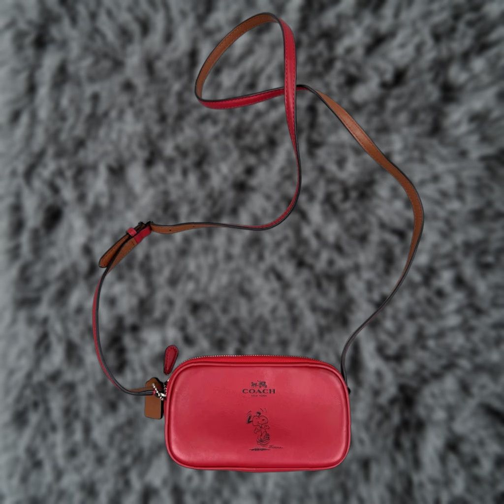 Coach Peanuts Snoopy Red Leather Mini Crossbody Bag Limited Edition Womens