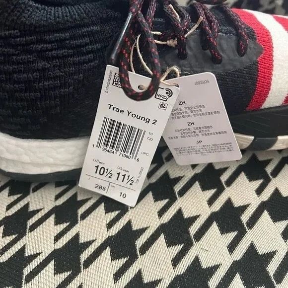 Other Adidas Trae Young 2.0 Basketball Shoes- Size 10.5 Black/Red Size US 10.5 / EU 43-44 - 8 Thumbnail