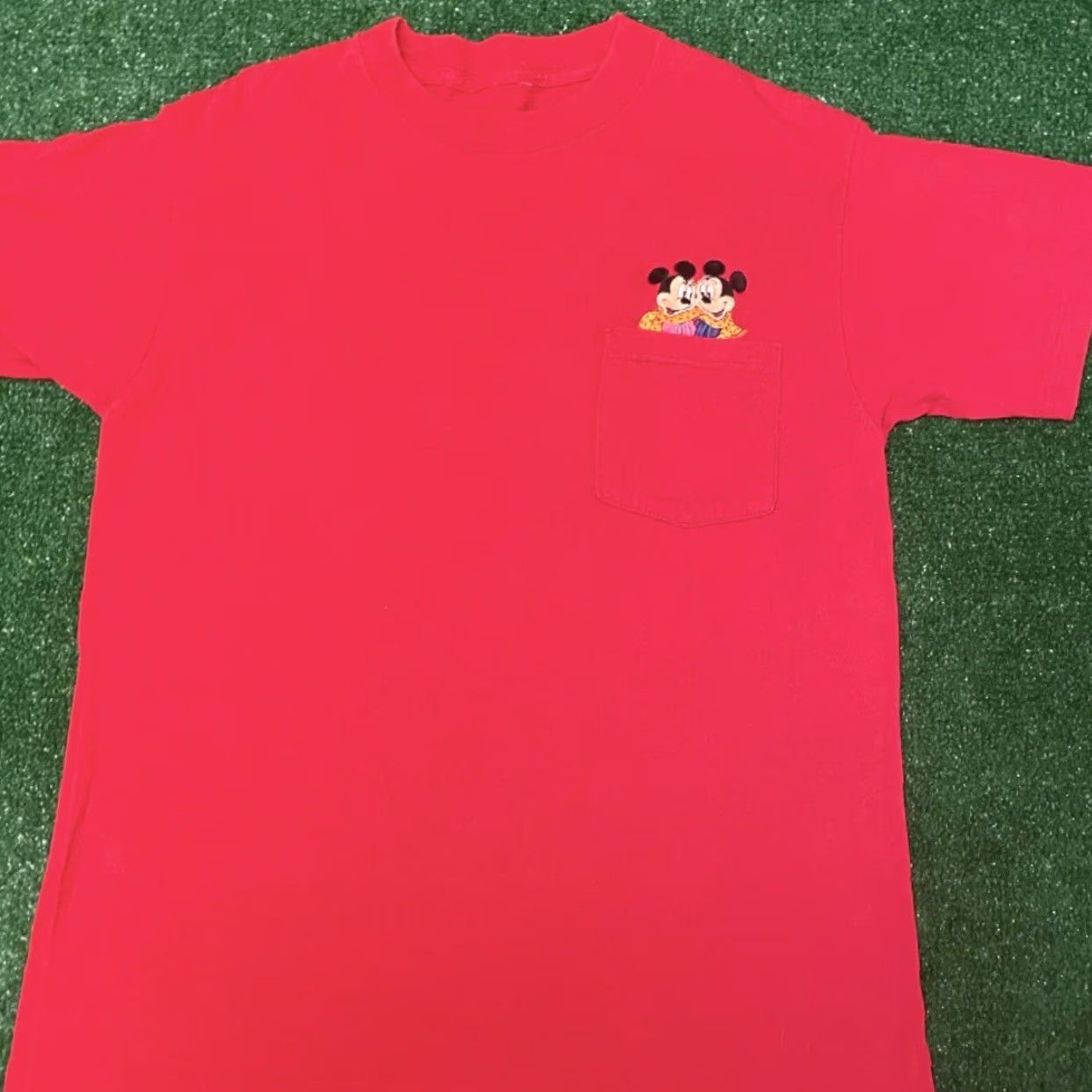 Disney VINTAGE Disney Mickey Minnie Mouse Embroidered VTG Pocket Tee Shirt M Size US M / EU 48-50 / 2 - 3 Thumbnail