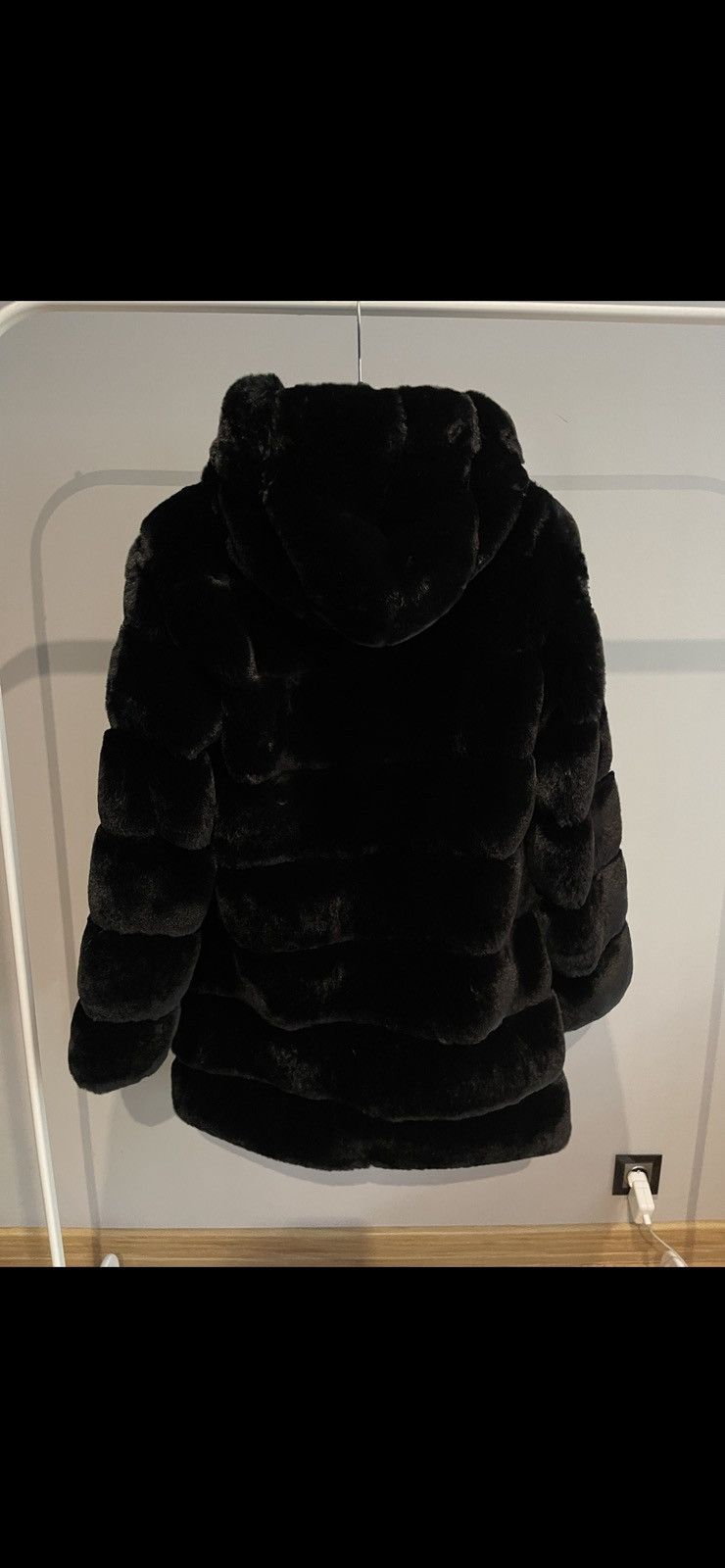 Ralph Lauren Ralph Lauren original black fur coat with a large hood, unique Size L / US 10 / IT 46 - 2 Thumbnail