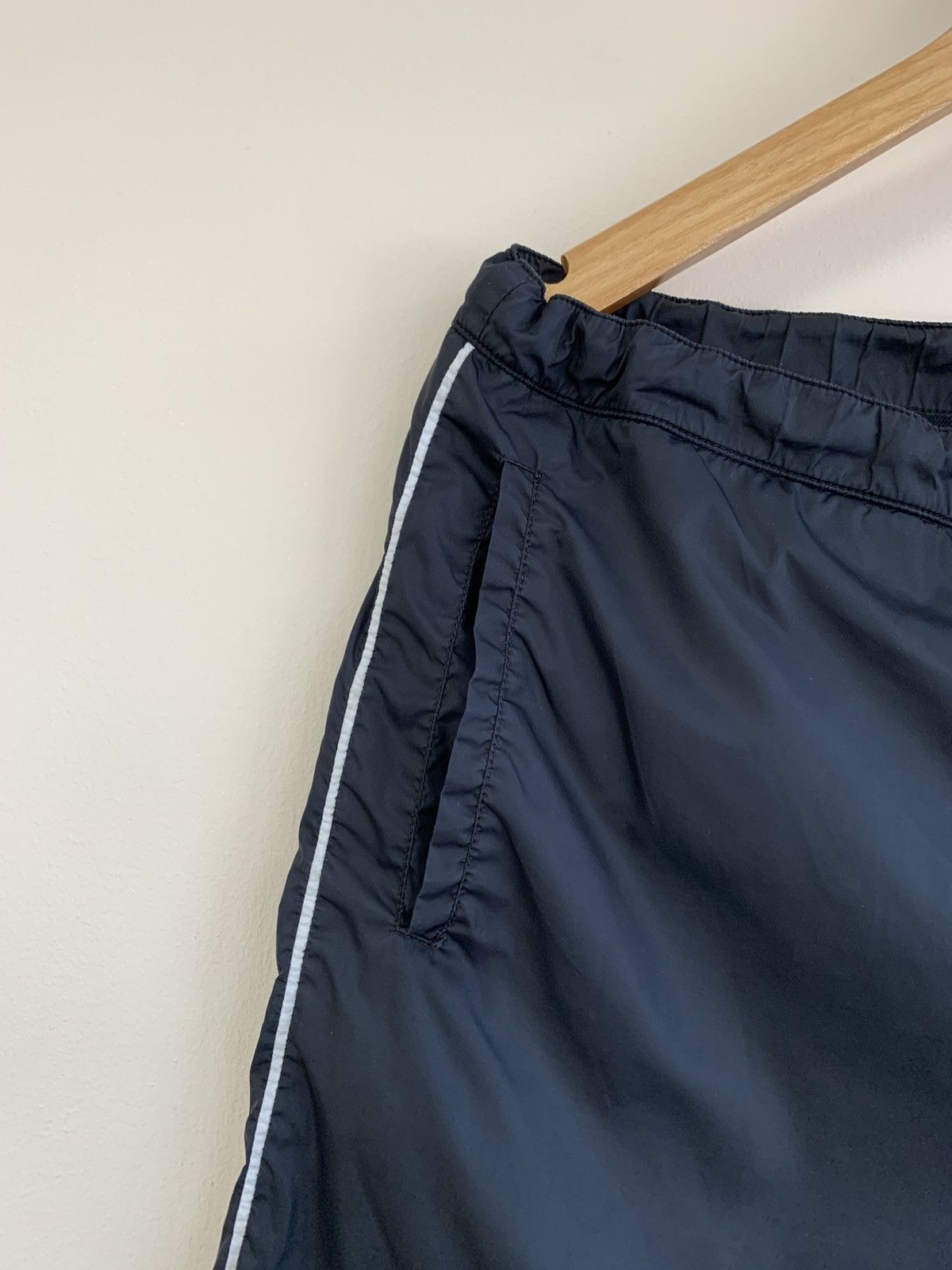 Prada Prada Luna Rossa Black Swim Shorts Size US 32 / EU 48 - 10 Thumbnail