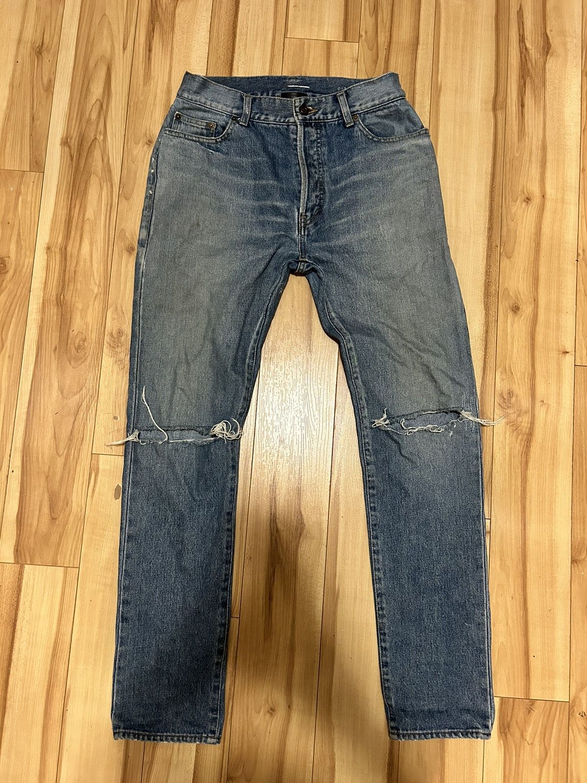 image of Hedi Slimane x Saint Laurent Paris D13 Leg Repair Knee Rip Denim in Blue, Men's (Size 31)