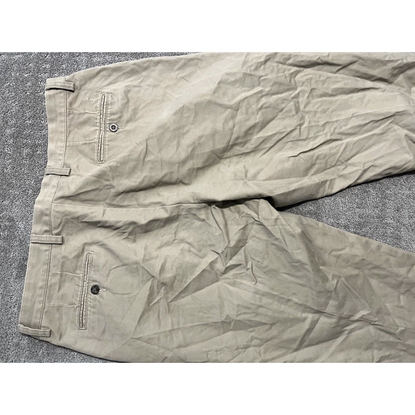 Dockers Dockers D4 Pants - Men’s Size 38x30 Beige Chino Flat Front Relaxed Fit Cotton Blend Straight Leg Belt Loops 90s Army Apple Theme NM/Pre-Owned Size US 38 / EU 54 - 4 Thumbnail