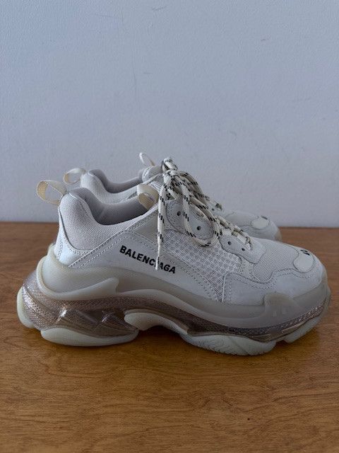 Balenciaga Balenciaga Triple S Clear Sole Sneakers – Women’s 10 / EU 40 Size US 10 / IT 40 - 2 Thumbnail