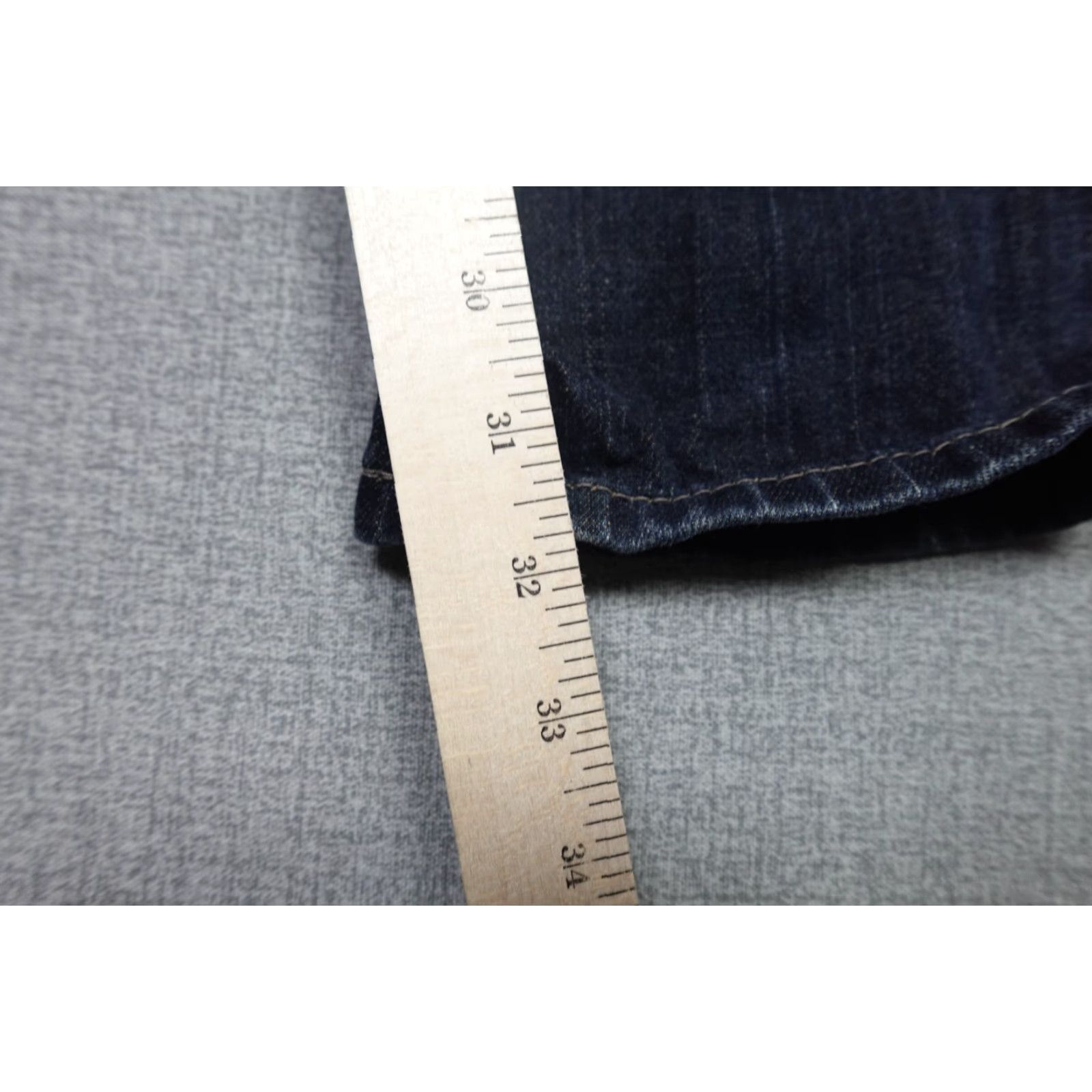 Levi's Levi's 511 Jeans Slim 30x32 Jeans Mens Blue Dark Wash Denim Stretch Tapered Comfort Size US 30 / EU 46 - 6 Thumbnail
