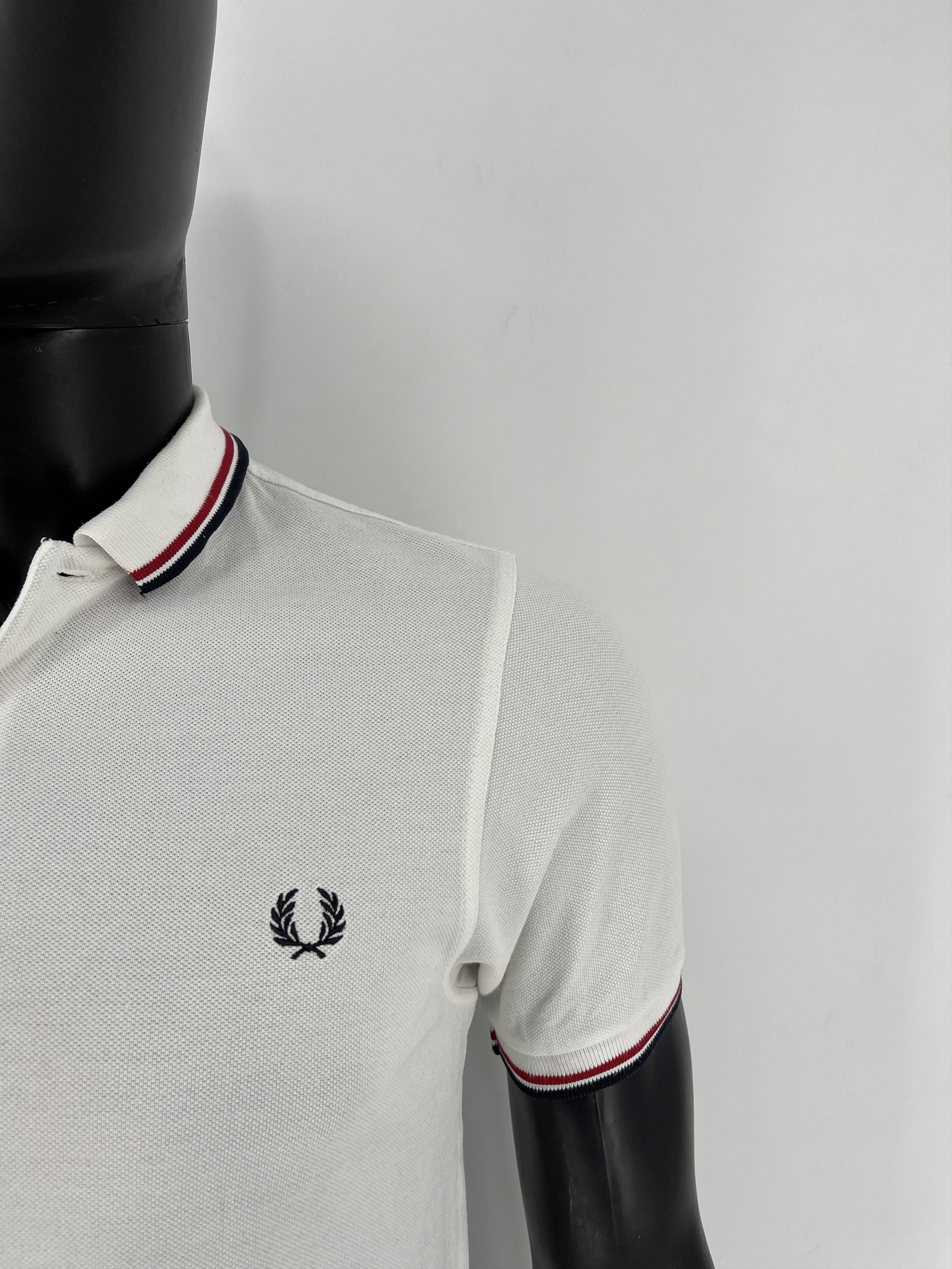 Fred Perry Men’s Fred Perry Streetwear T-Shirt Size Small Size US S / EU 44-46 / 1 - 4 Thumbnail