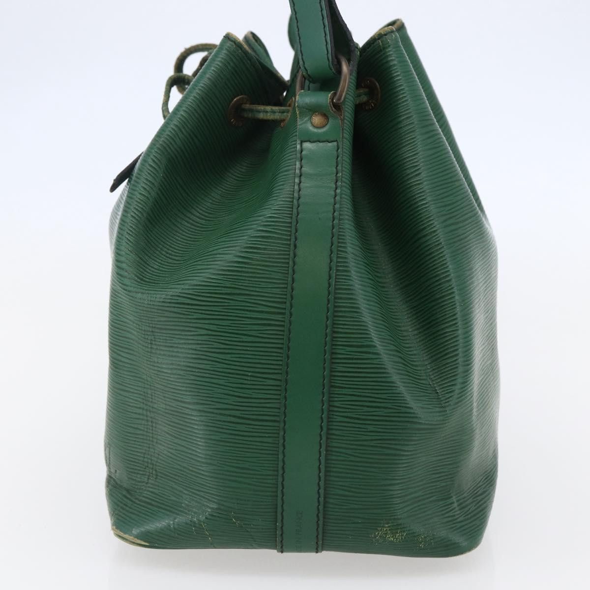 Louis Vuitton LOUIS VUITTON Epi Petit Noe Shoulder Bag Green M44104 Size ONE SIZE - 5 Thumbnail