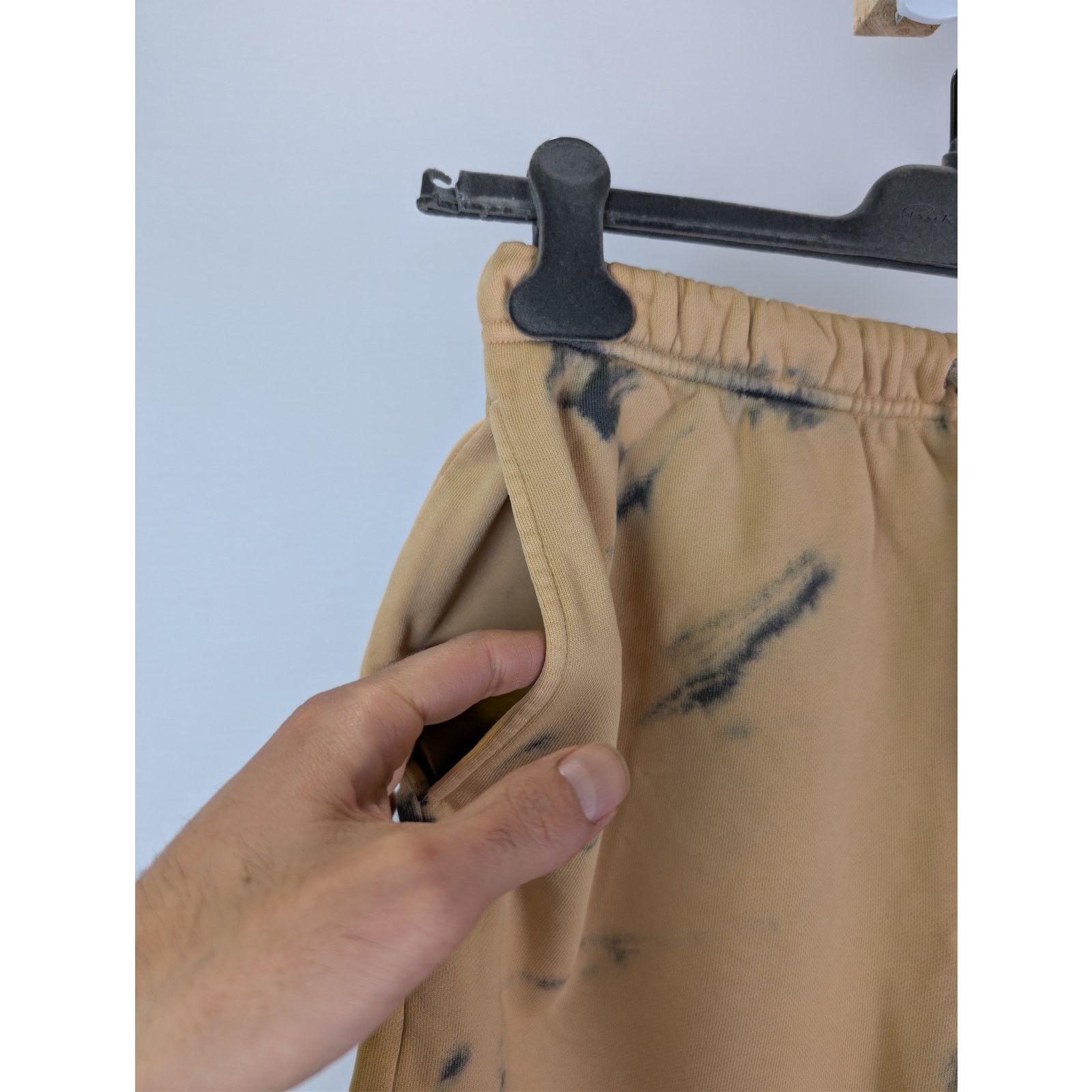 Celine o1rshd1 Tie-Dye Cotton Fleece Shorts in Grey/Beige/Black Size US 30 / EU 46 - 6 Thumbnail