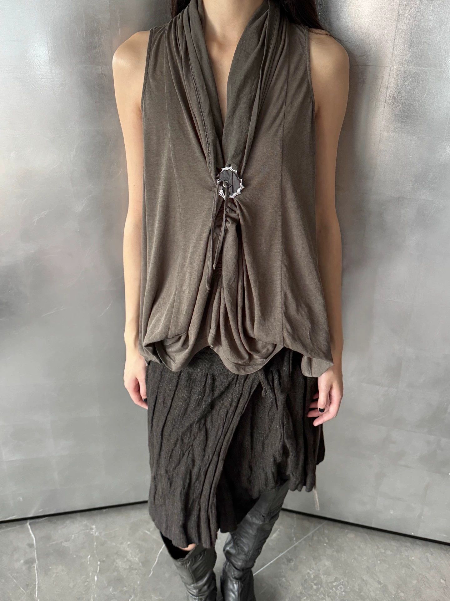 Marithe + Francois Girbaud MF Girbaud Pleated V-Neck Stretch Tank w/Drawstring 40 Size S / US 4 / IT 40 - 4 Thumbnail