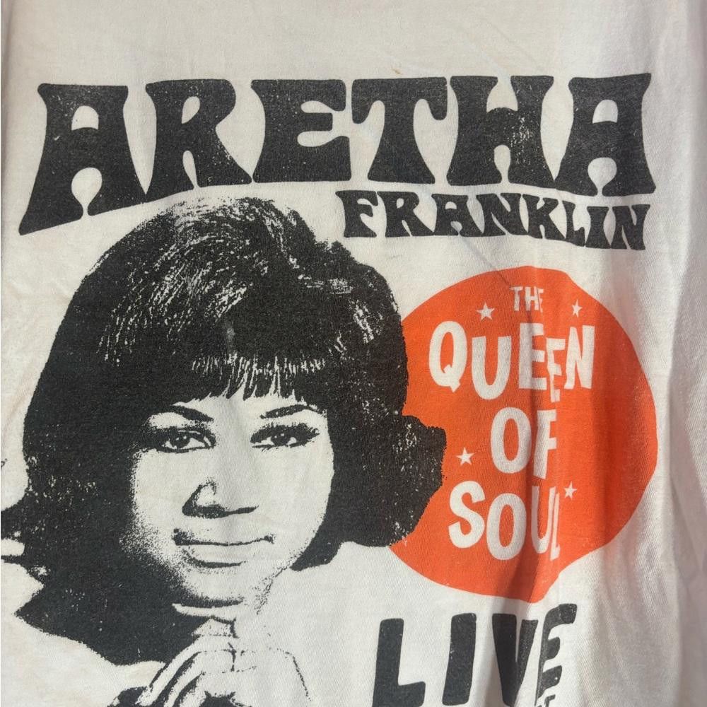 Designer Aretha Franklin medium white graphic preowned cropped tshirt Size US M / EU 48-50 / 2 - 1 Thumbnail