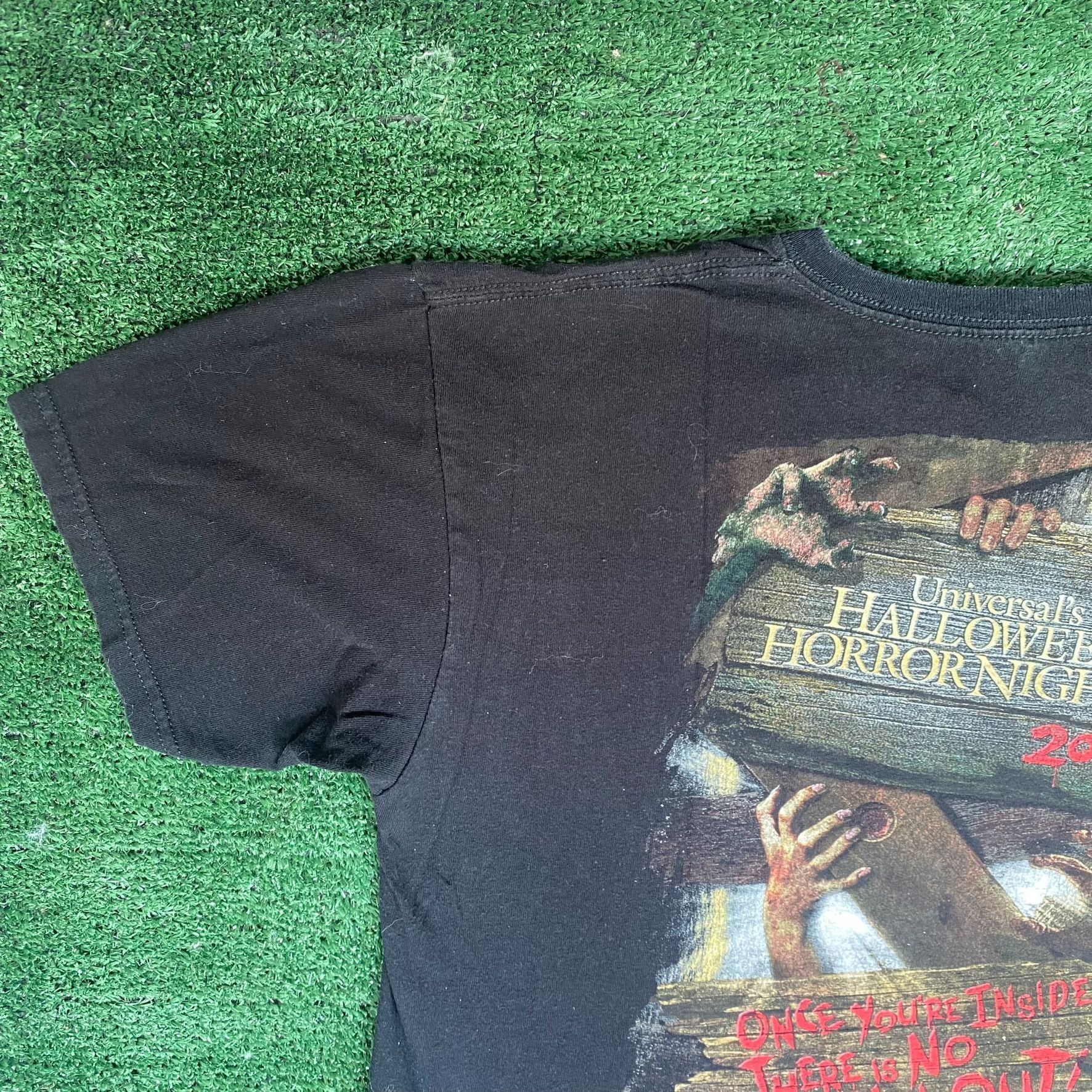 Universal Studios Halloween Horror Nights Shirt Universal Studios Zombie Tee Size US L / EU 52-54 / 3 - 2 Thumbnail