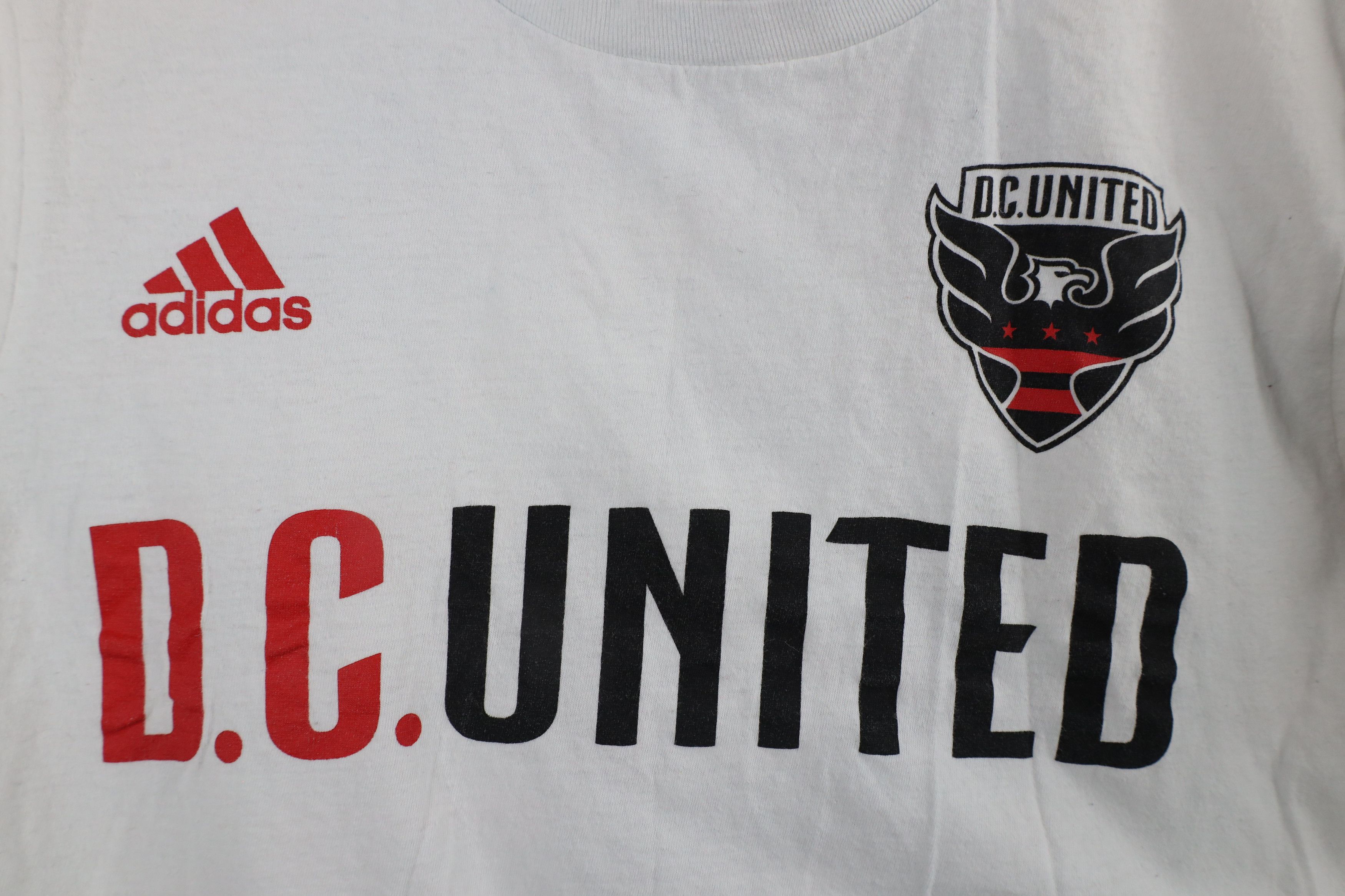 Adidas × Vintage Vintage Adidas MLS United Soccer Football T-Shirt White #9 Size US S / EU 44-46 / 1 - 4 Thumbnail
