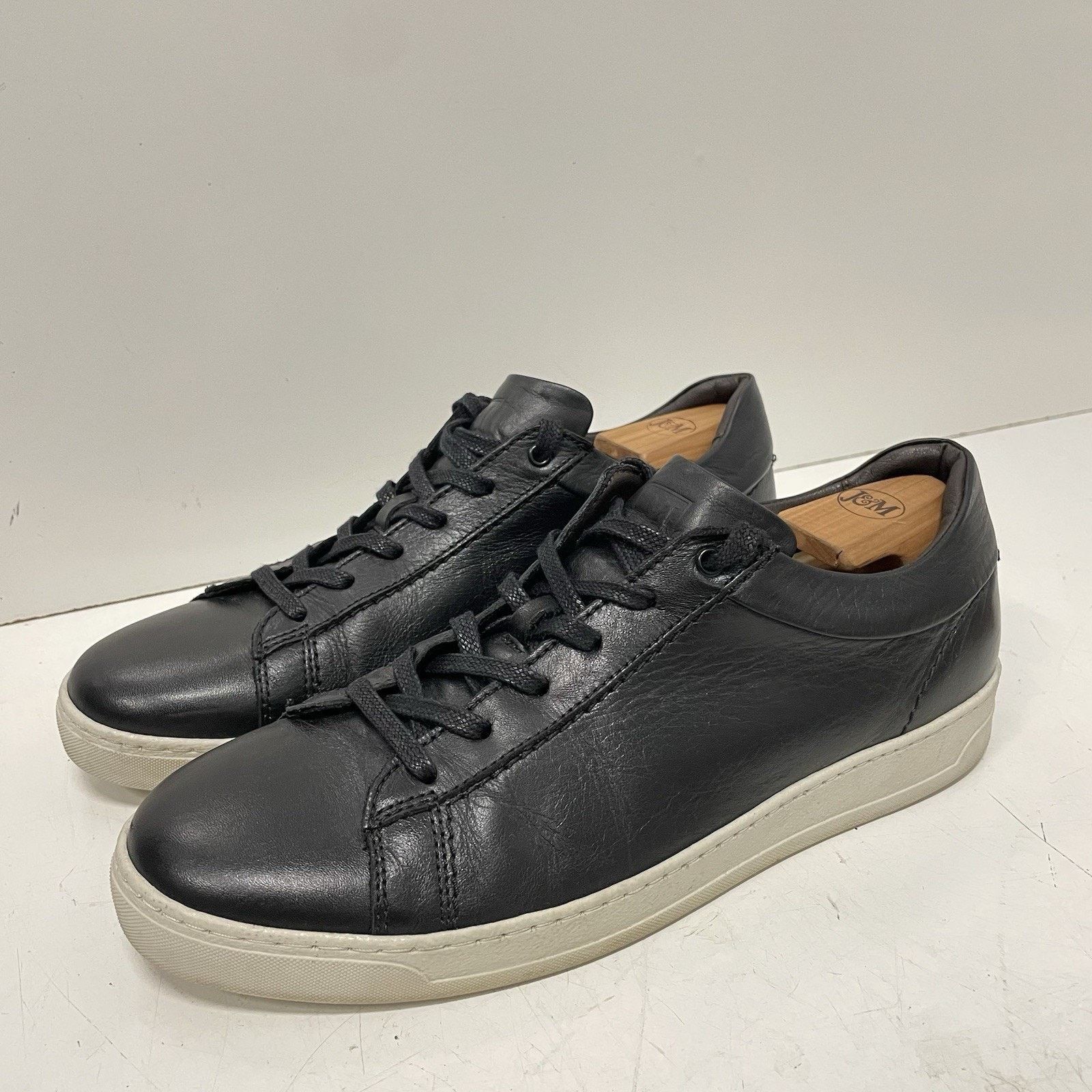 Bruno Magli $298 Bruno Magli Mens "Diego" Leather Sneakers Black US 11.5 Size US 11.5 / EU 44-45 - 1 Thumbnail