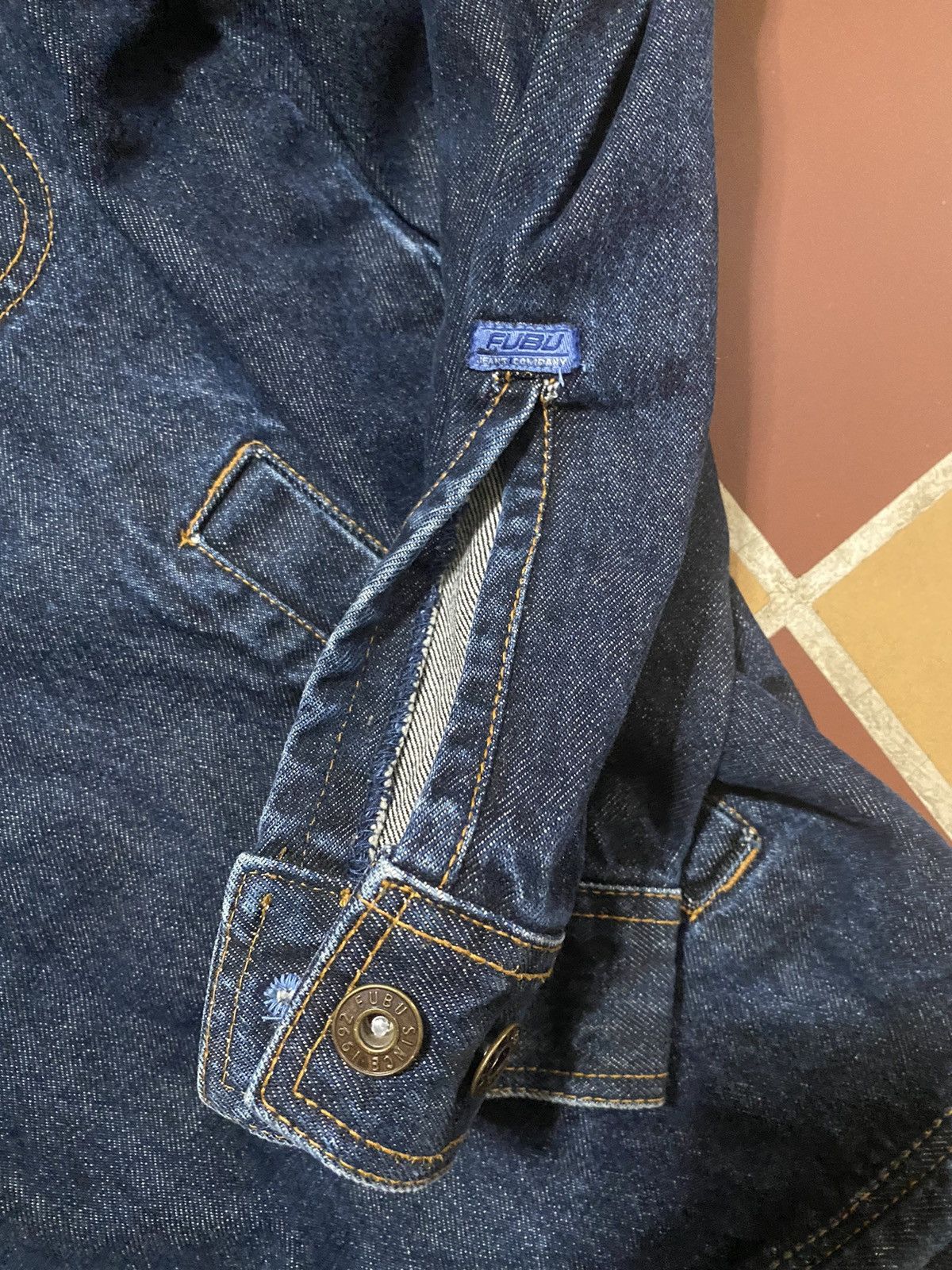 Fubu × Vintage Vintage Y2K FUBU Denim Jacket Baggy 3XL Size US XXL / EU 58 / 5 - 6 Thumbnail