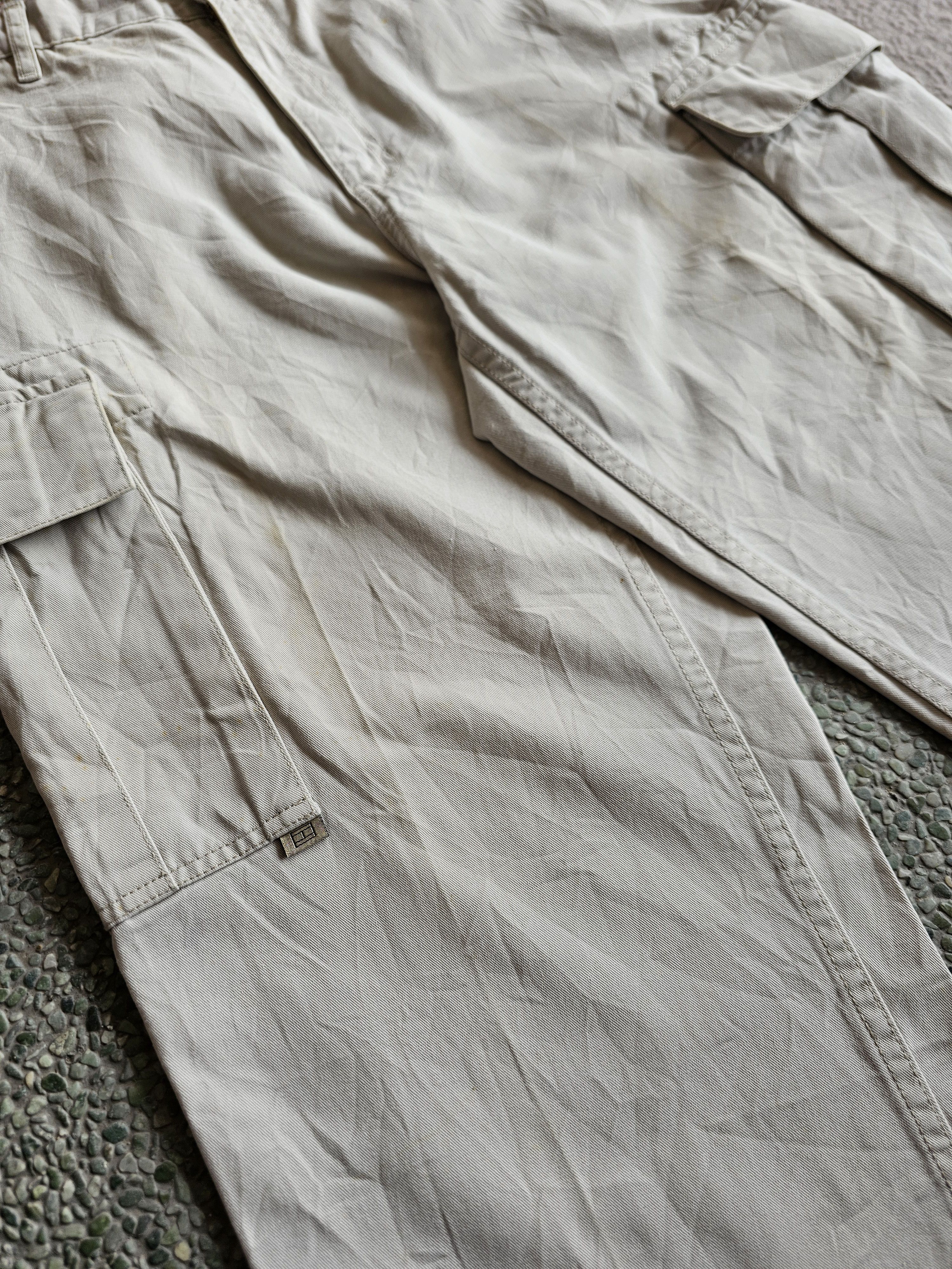 Tommy Hilfiger Vintage Tommy Hilfiger Beige Cargo Pants W32 Y2K Utility Fit Size US 32 / EU 48 - 4 Thumbnail