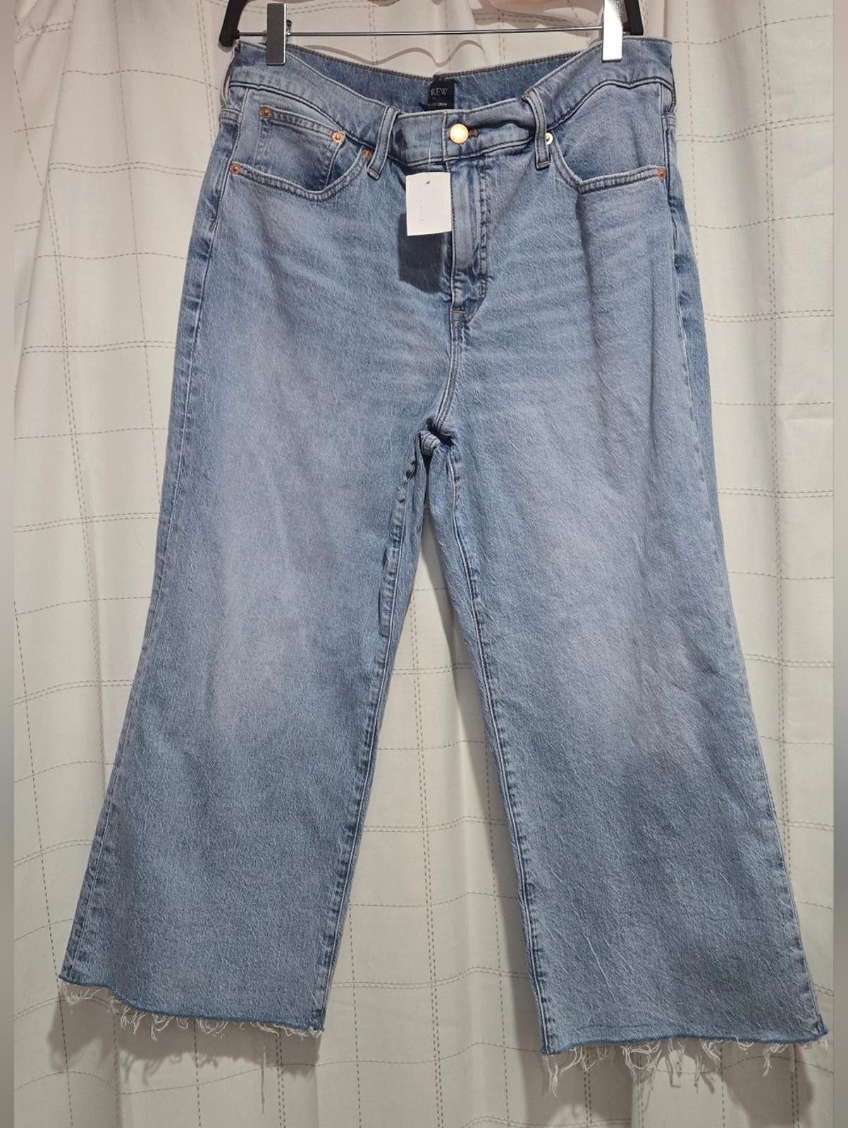 J.Crew J Crew Petite Wide-leg cropped jean in all-day stretch Size 32" / US 10 / IT 46 - 2 Thumbnail