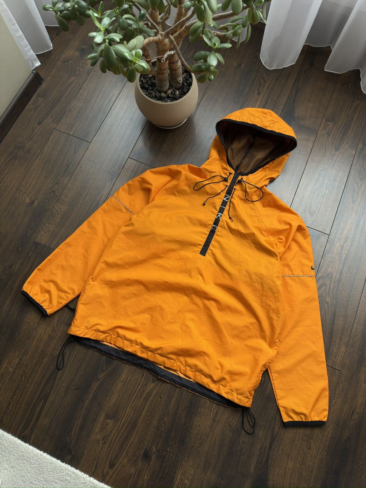 Nike VTG Nike Half Zip Pullover Hooded Windbreaker Orange Jacket Size US XL / EU 56 / 4 - 1 Thumbnail
