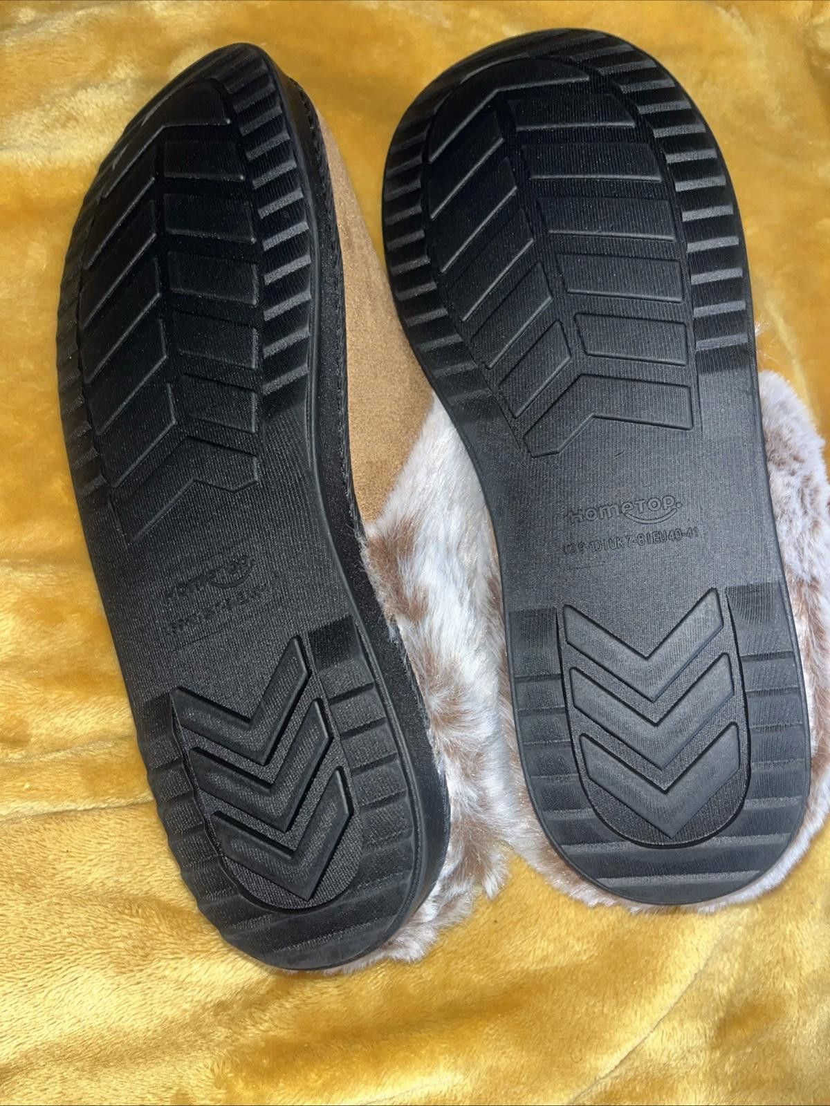 Other NWT Hometop Women’s Brown Faux Fur Clog Slippers Size 10 Size US 10 / IT 40 - 4 Thumbnail