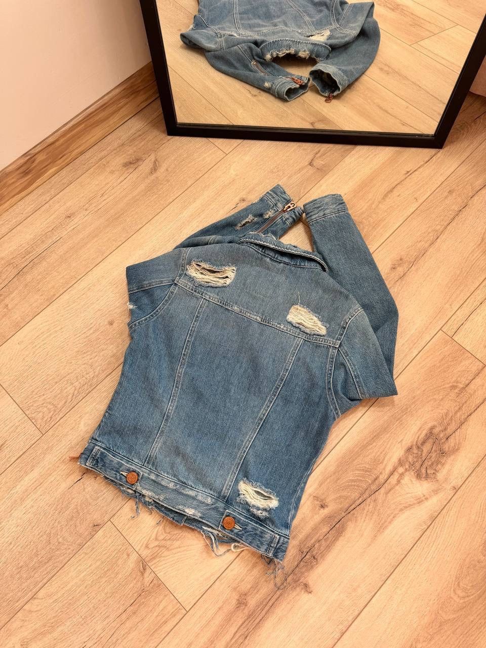 True Religion Y2K Distressed True Religion Denim Jacket Size XS Size XS / US 0-2 / IT 36-38 - 6 Thumbnail