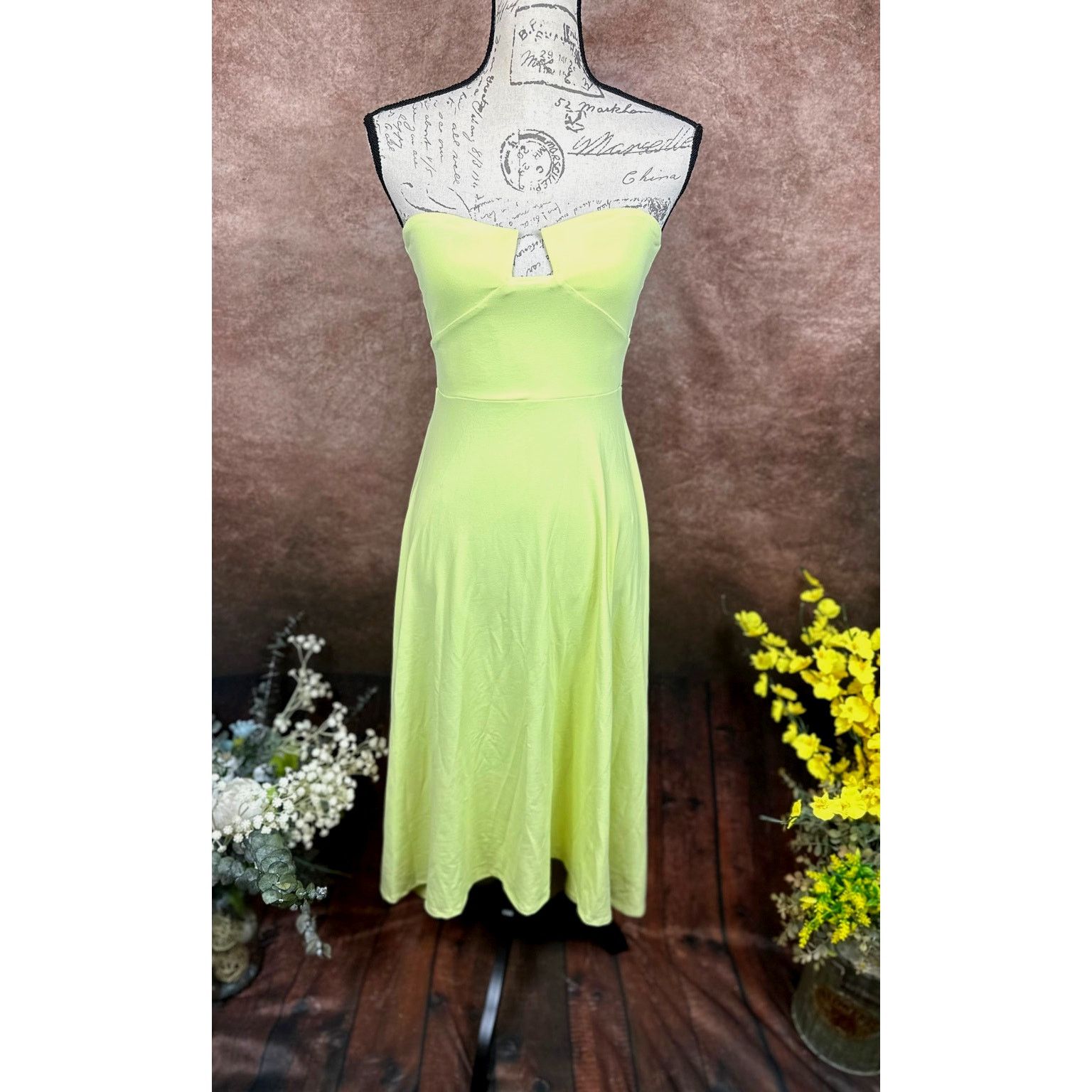Susana Monaco Susana Monaco High Low Wired Midi Dress Pale Lime S Size S / US 4 / IT 40 - 6 Thumbnail