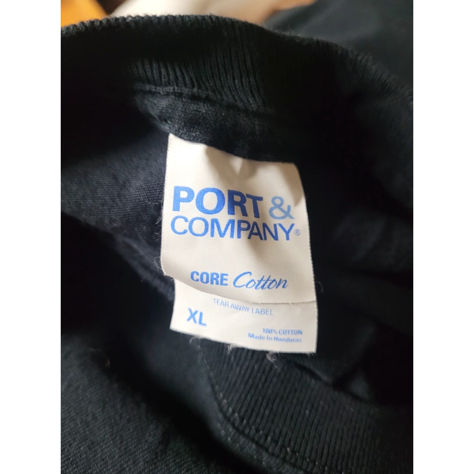 Port & Company Port & Company T-Shirt XL Black Men Crew Neck Short Sleeve Bar Restaurant Luckies Barn & Grill OH Oregon Lime? Size US XL / EU 56 / 4 - 3 Thumbnail