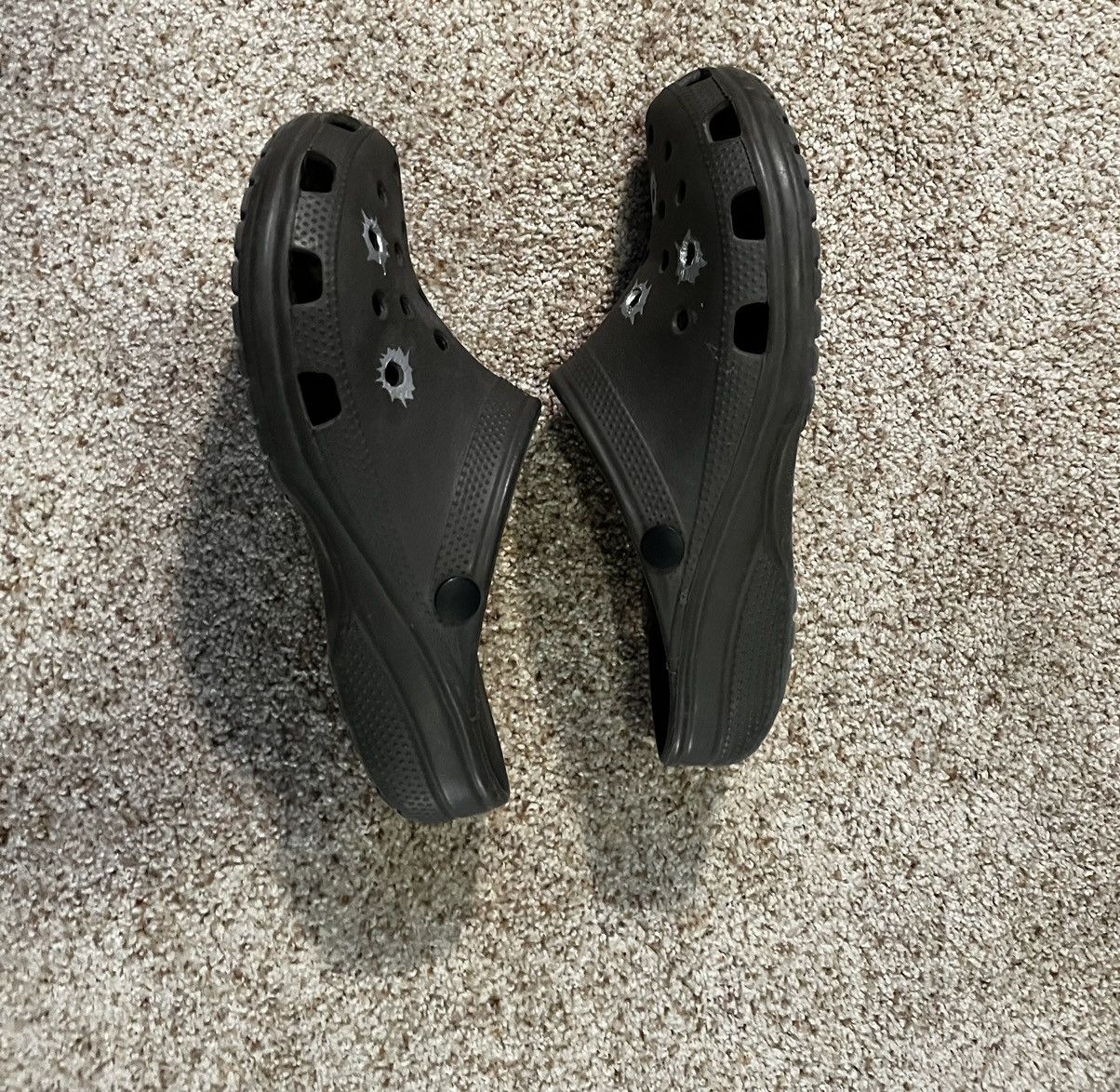Crocs Shrapnel Bulletproof Crocs Slip-Ons Size US 9 / EU 42 - 2 Thumbnail