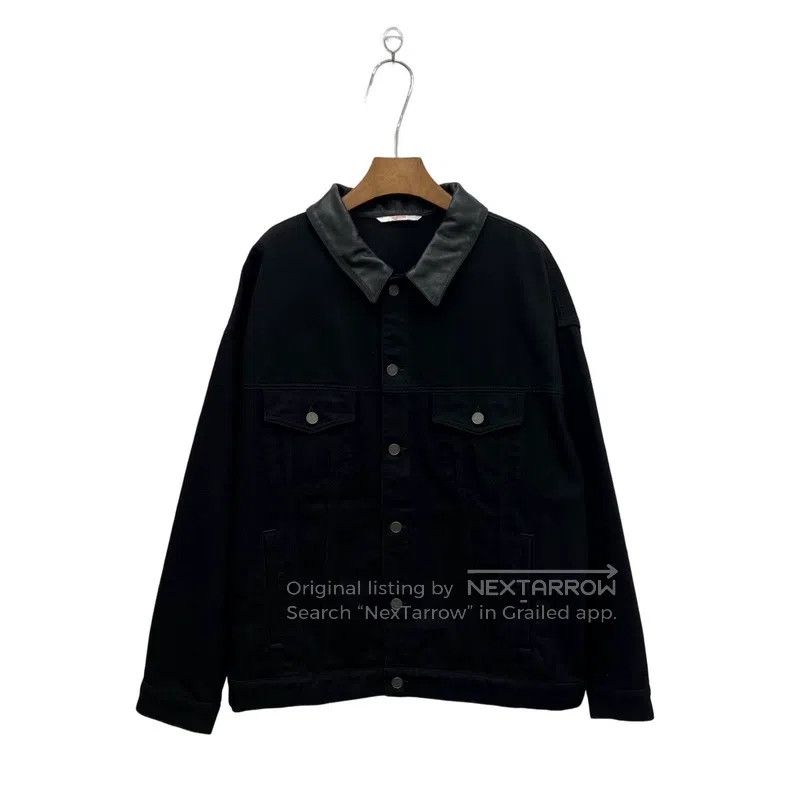 Valentino Valentino Embossed logo patchwork denim jacket jacket Size L / US 10 / IT 46 - 2 Thumbnail
