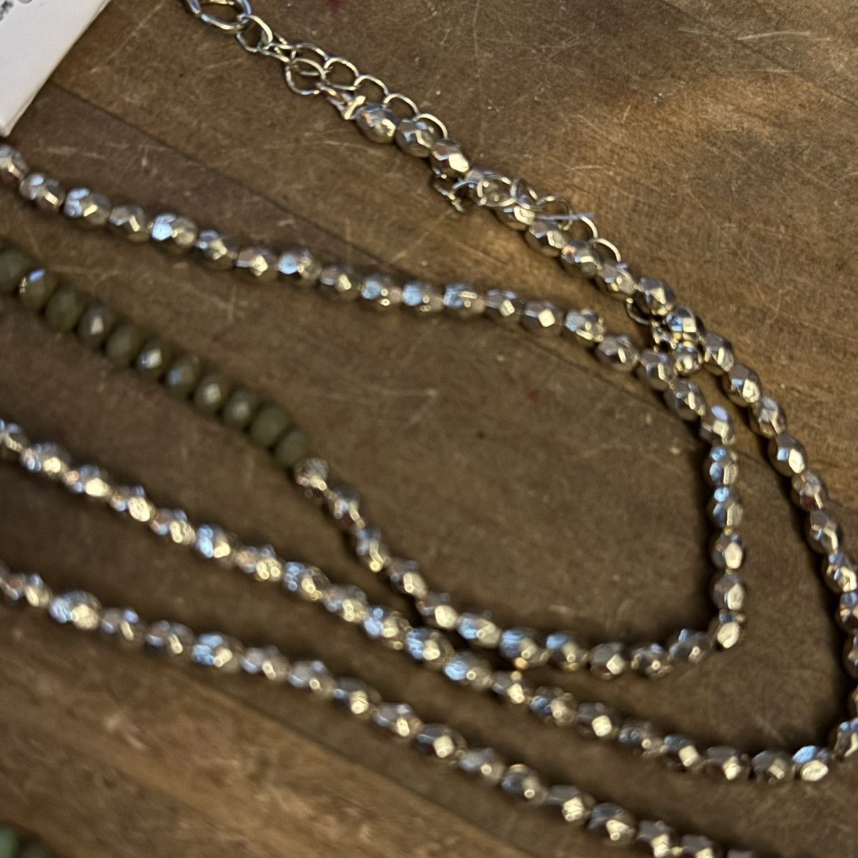 Other Long gold and ombré green bead necklace Size ONE SIZE - 5 Thumbnail