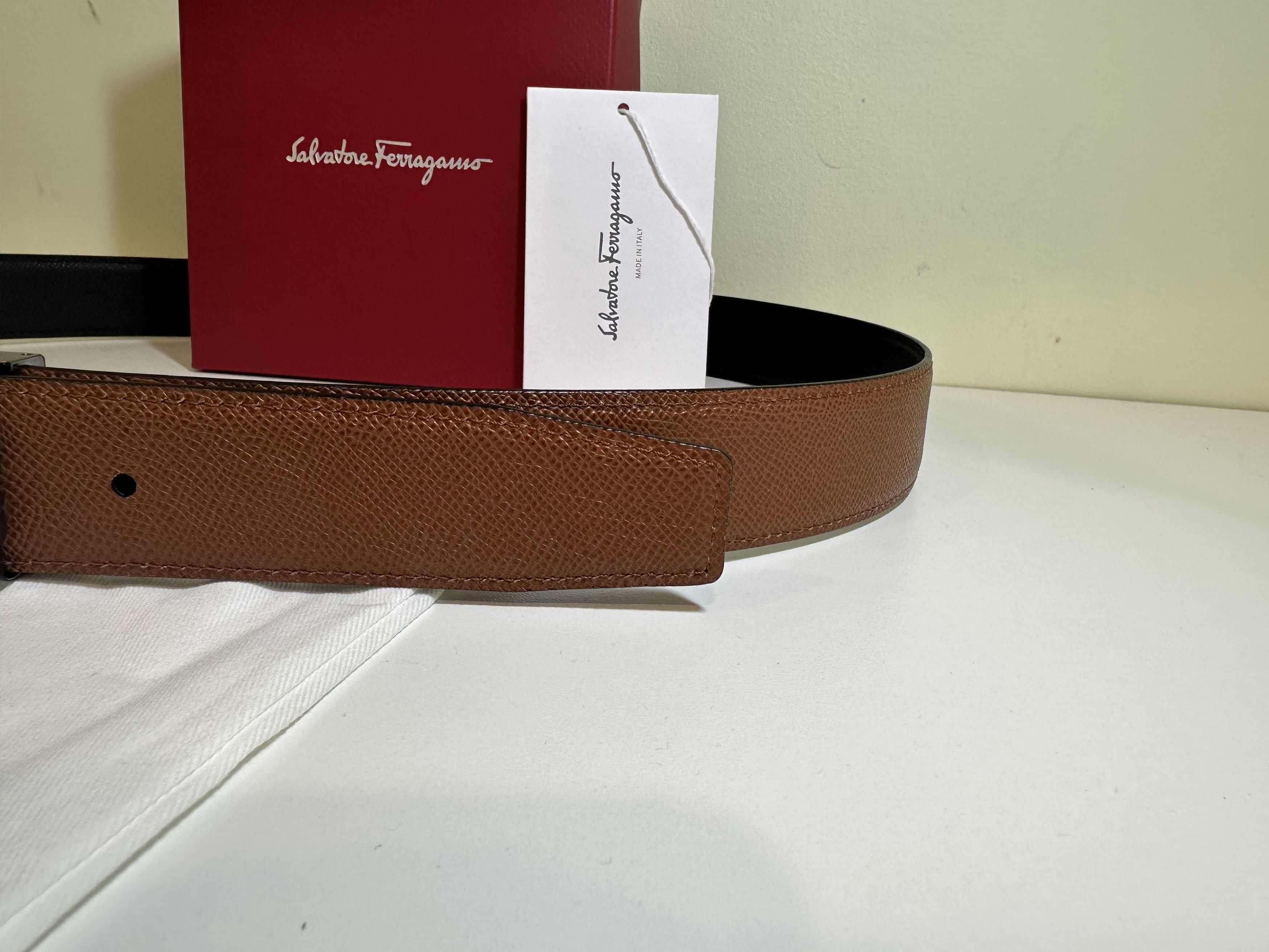 Salvatore Ferragamo Reversible Radica/Nero Leather Salvatore Ferragamo Belt Size 32 - 4 Thumbnail
